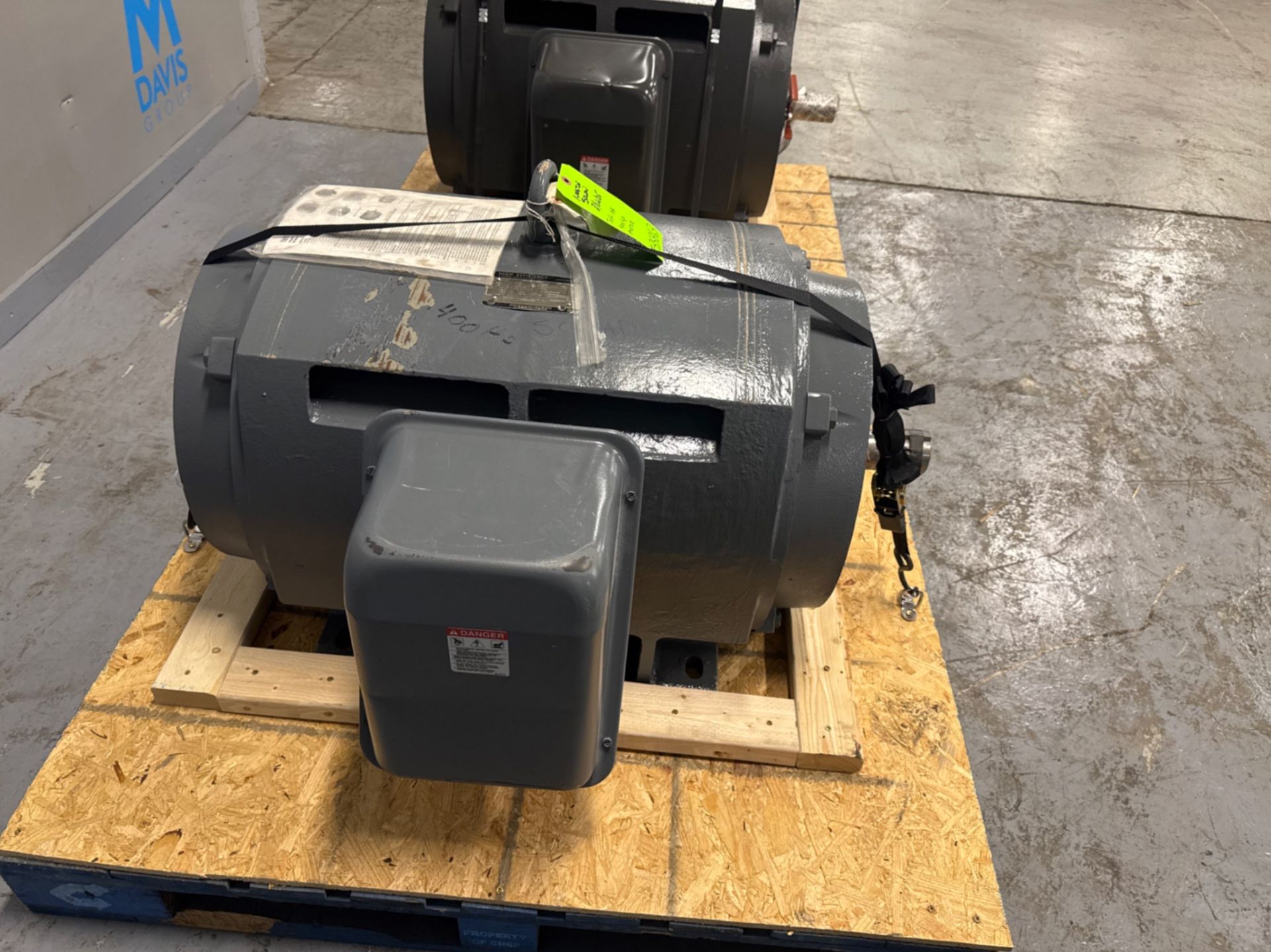 TOSHIBA 400 HP MOTOR - Image 4 of 6