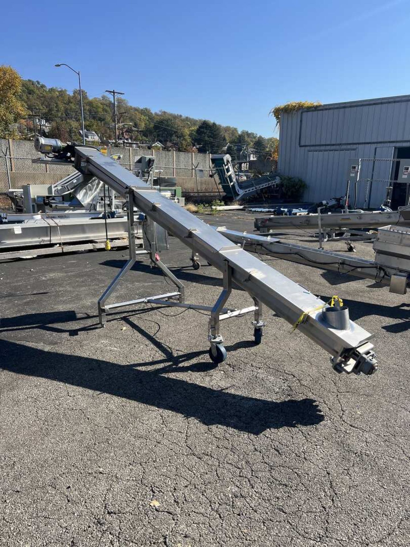 13 FT L PORTABLE INCLINED S/S AUGER CONVEYOR - Image 4 of 28