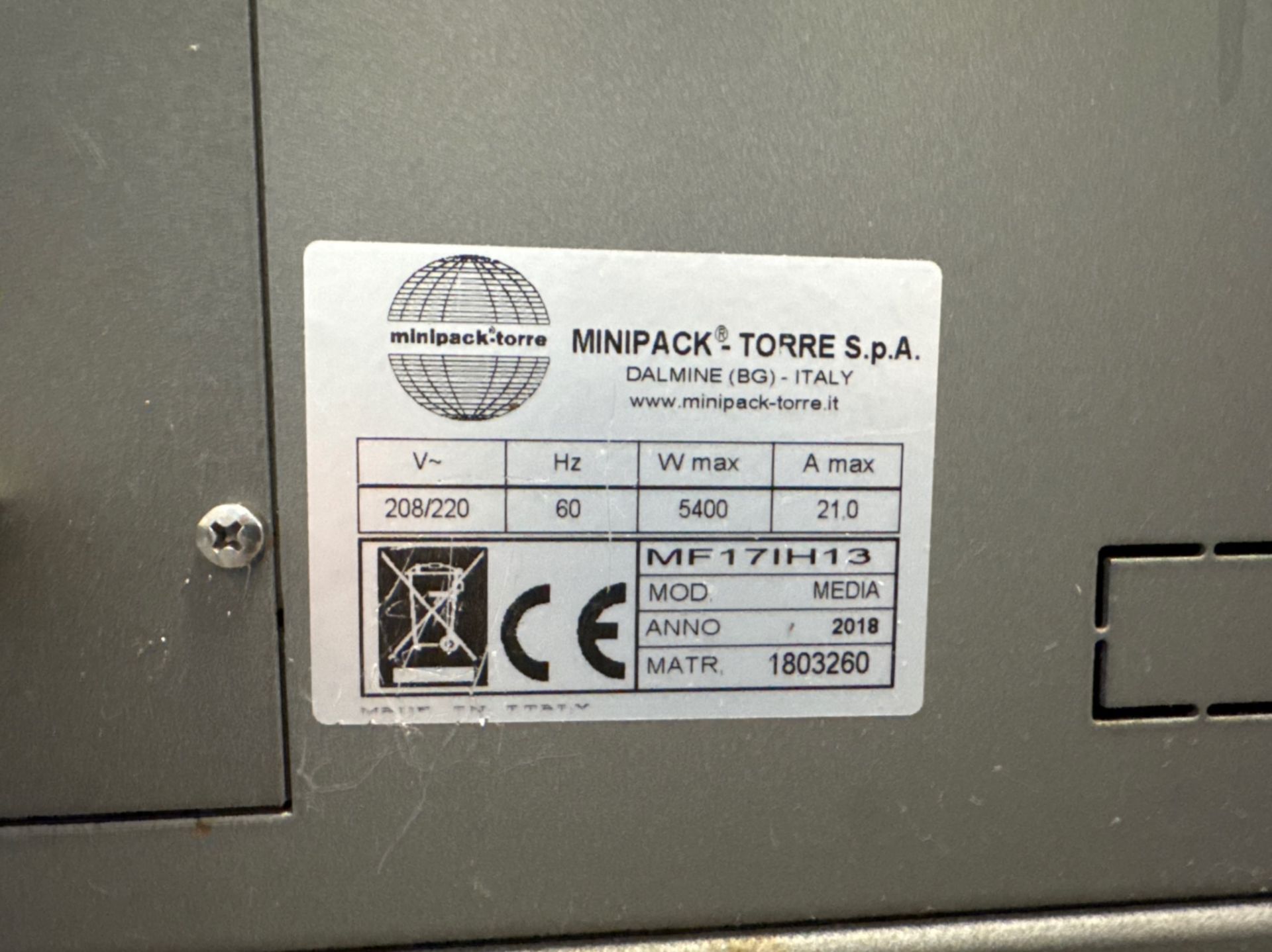 Minipack Media Matic L-Bar Sealer / Shrink Tunnel - Image 9 of 10