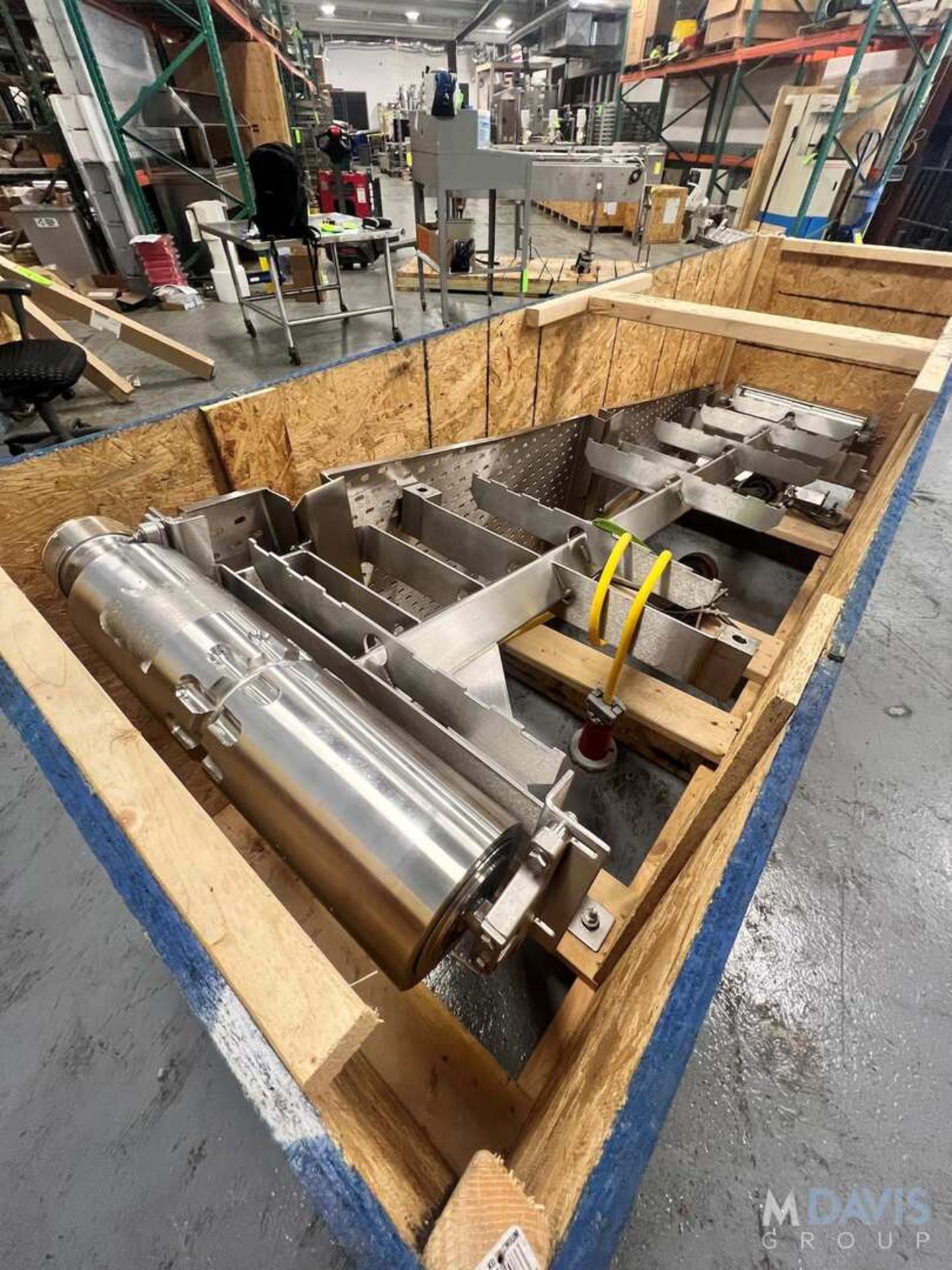 PORTABLE S/S CONVEYOR, APPROX. 105 IN. L X 26 IN. W (INVENTORY # ) (LOCATED @ MDG SHOWROOM - PITTSB - Image 10 of 10