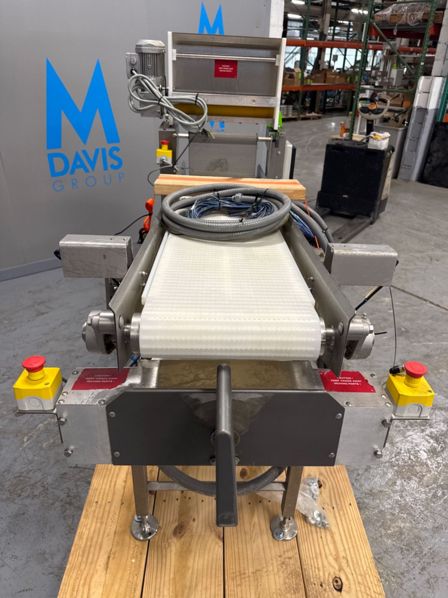 Flour Duster / Conveyor - Image 5 of 9