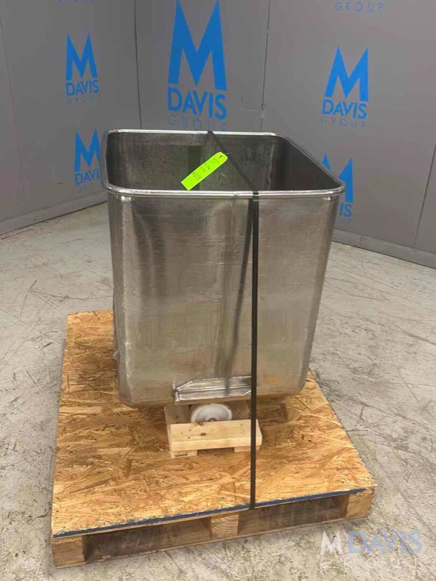 BMC BRIDGE S/S DUMP BUGGY