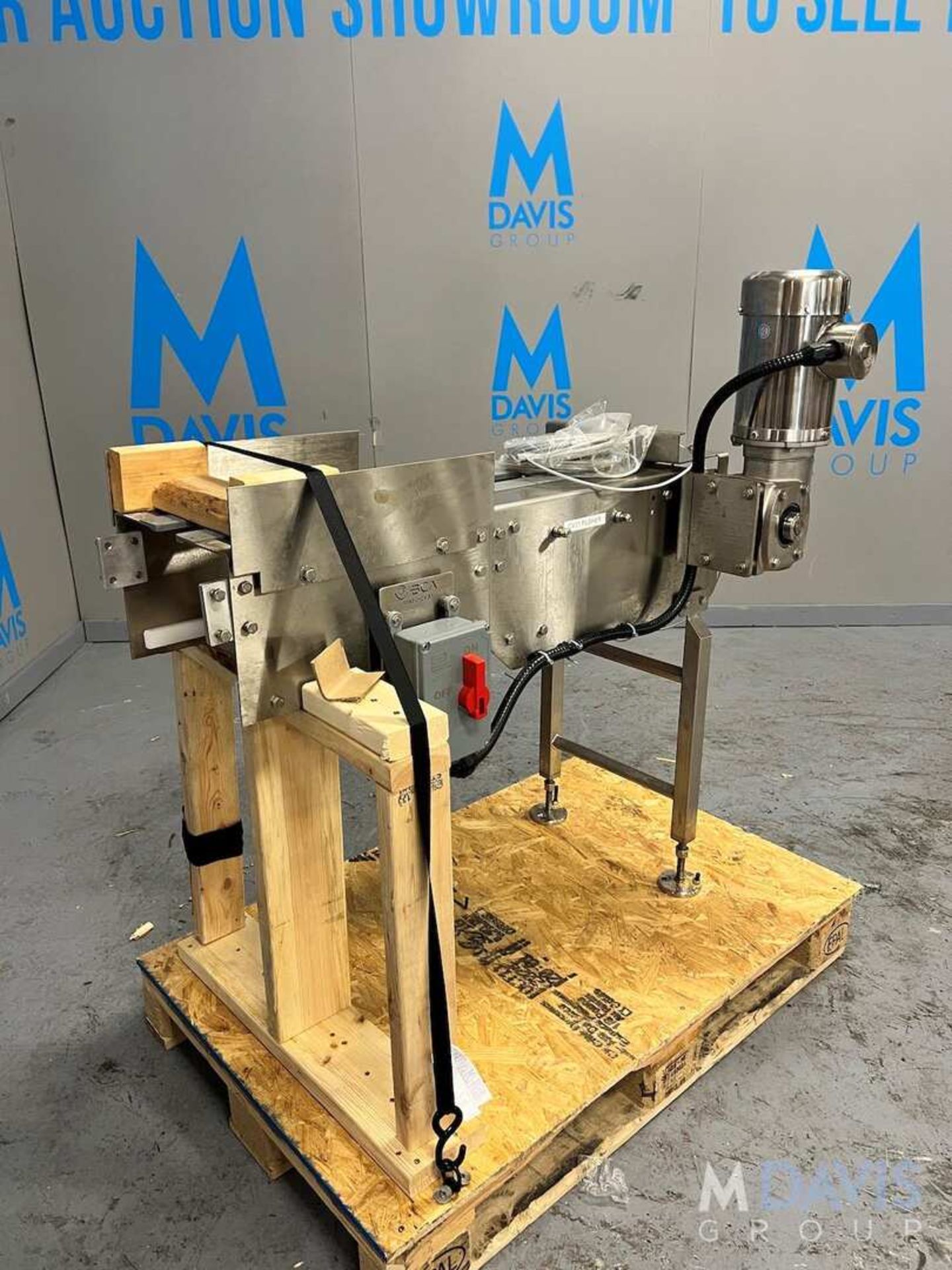 BOSTON CONVEYOR AND AUTOMATION CONVEYOR WITH PRODUCT PUSHER (REJECT STATION?), WESTINGHOUSE TECO ALL - Image 4 of 19