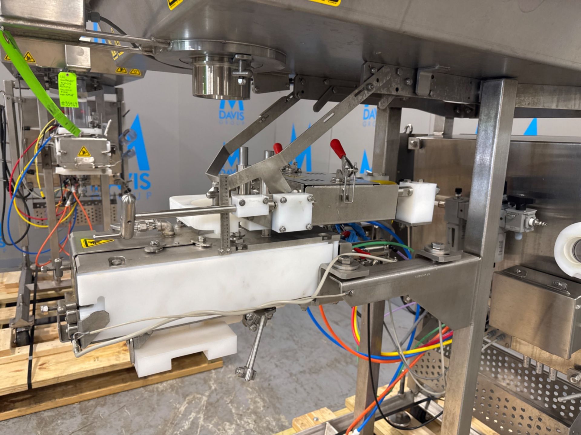 2019 MULTI-FILL S/S VOLUMETRIC FILLER - Image 7 of 12