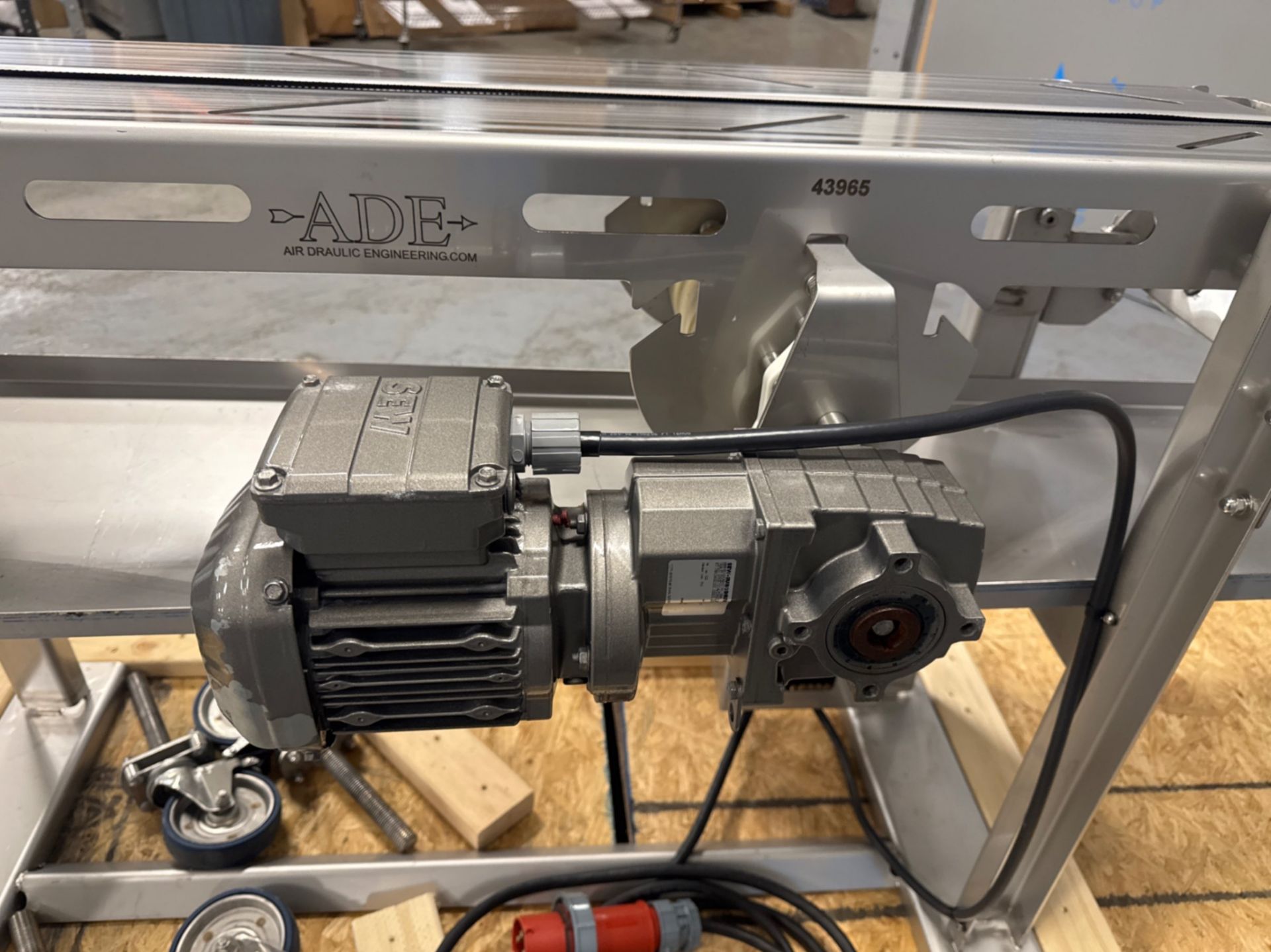 ADE S/S CONVEYOR - Image 5 of 10