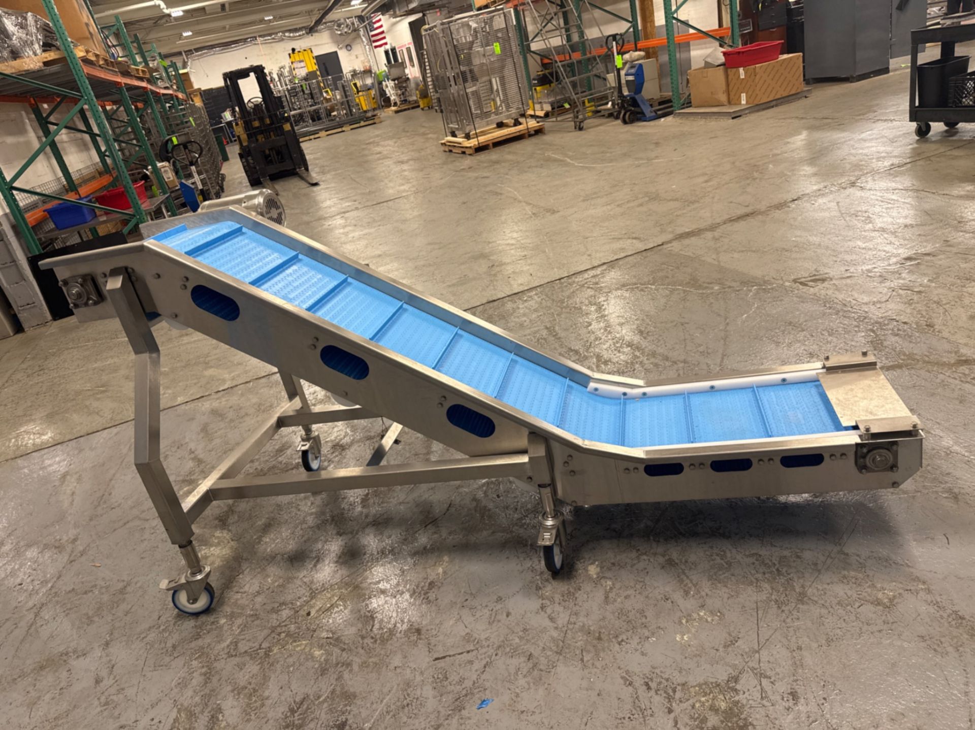 INCLINED S/S CONVEYOR - Image 3 of 6