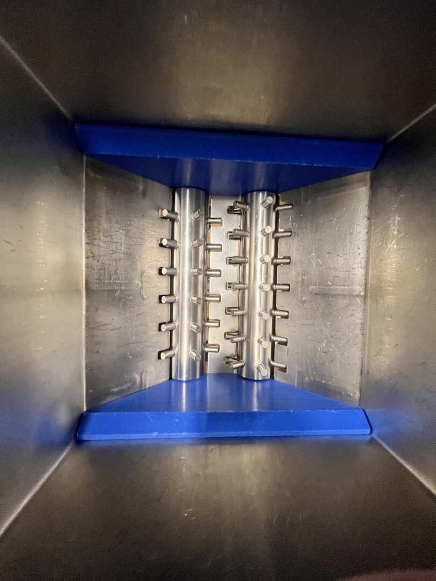 FORE-FRONT MECHANICAL PRODUCT HOPPER WITH AGITATOR - Image 11 of 15