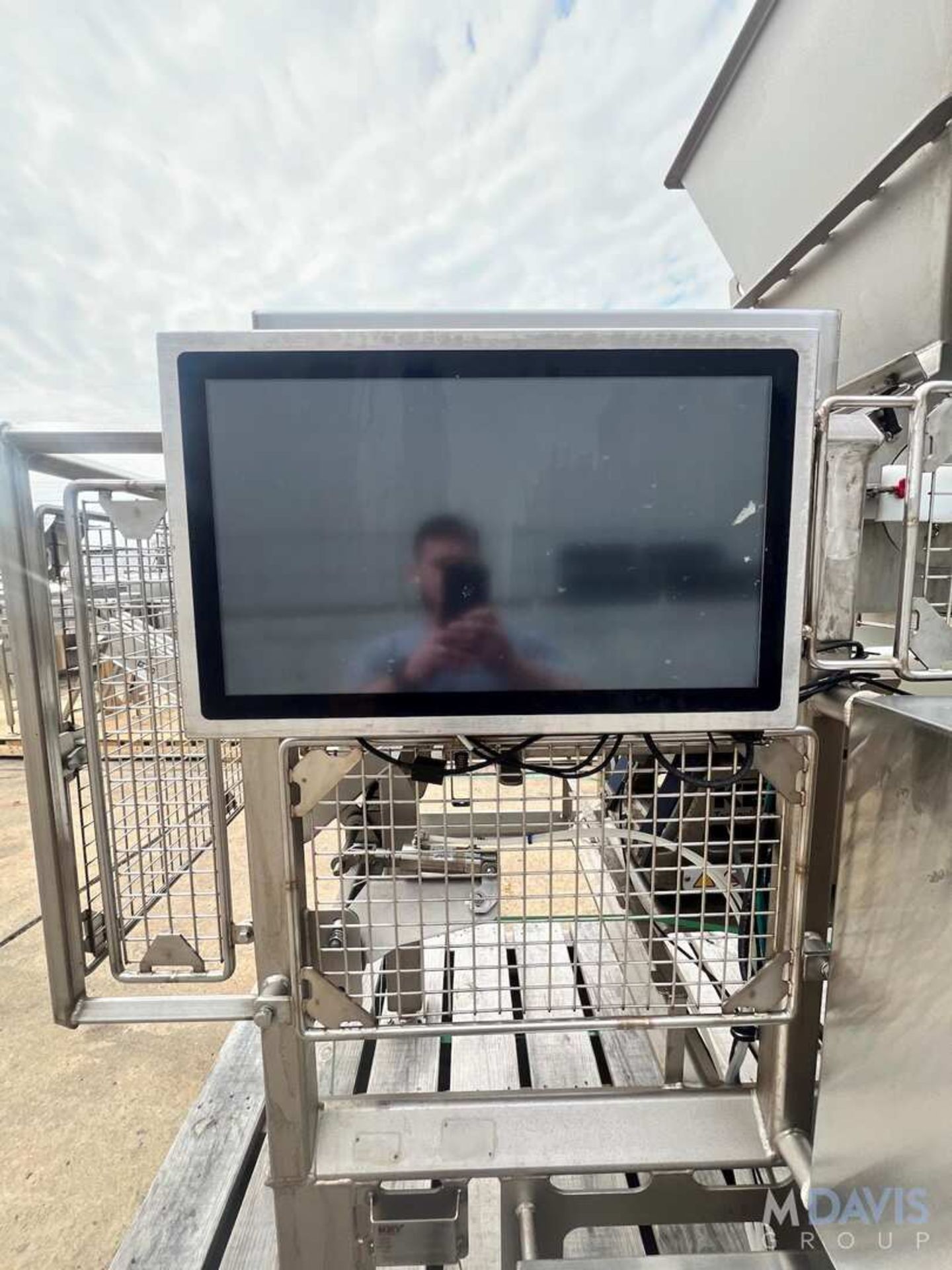 2020 KEY TECHNOLOGIES VIBRATORY CONVEYOR WITH VISION INSPECTION SYSTEM, MODEL SH01-088663, S/N W1134 - Image 5 of 26