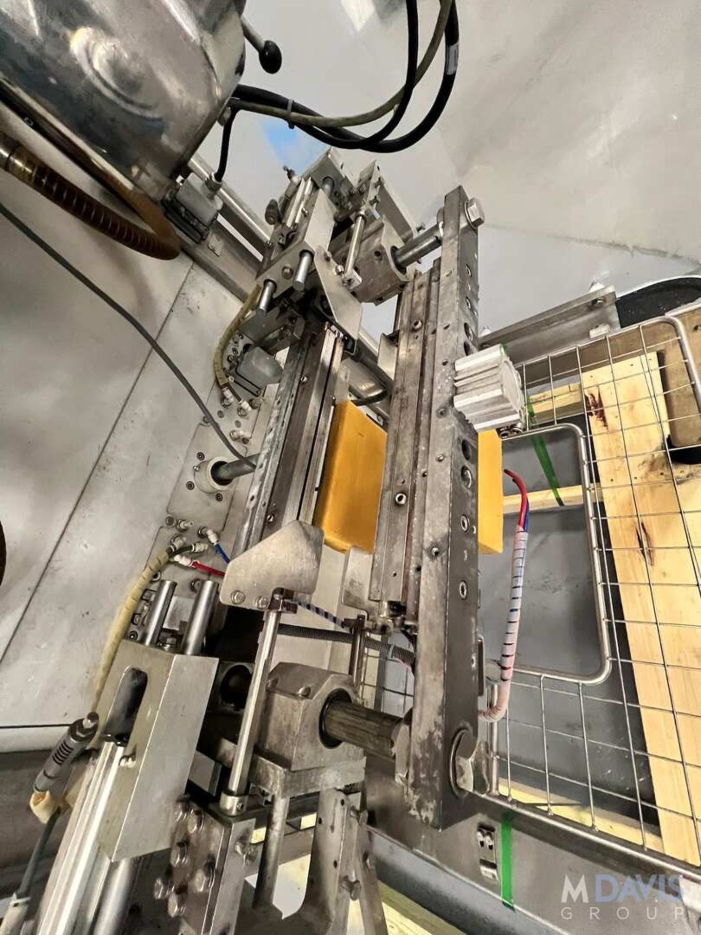 BARRY-WEHMILLER HAYSSEN SANDIACRE VERTICAL FORM FILL SEAL BAGGER, MODEL NOVUS 350, S/N MCHSP03462 ( - Image 3 of 18