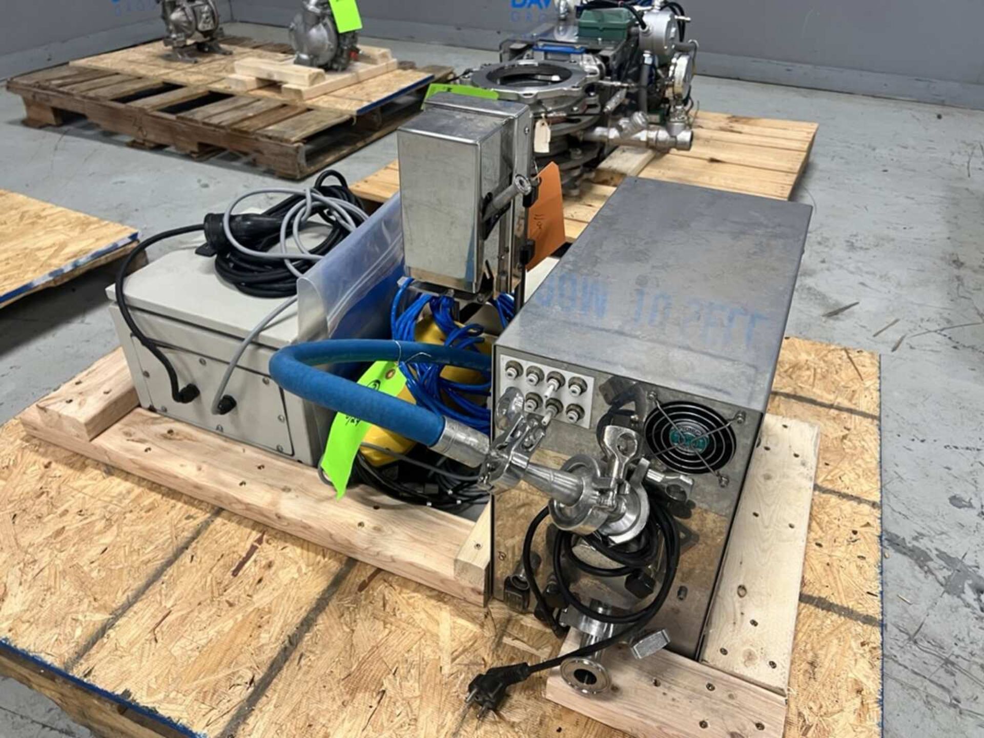 UNITRONICS / IPN FILLING STATION, MODEL CLS V-12/M210 - Image 4 of 15