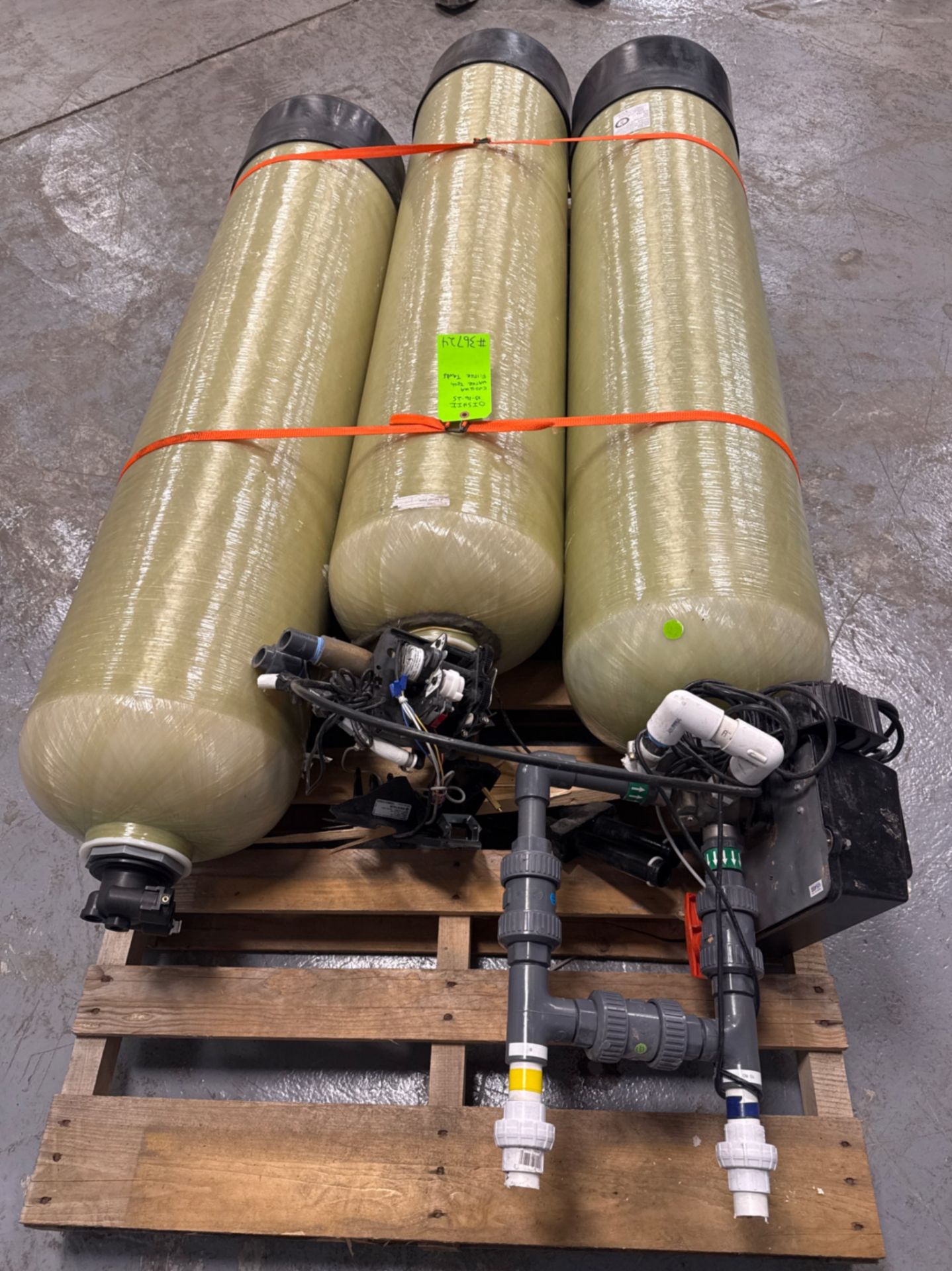 EVOQUA WATER TECHNOLOGIES WATER FILTER TANKS - Image 2 of 9