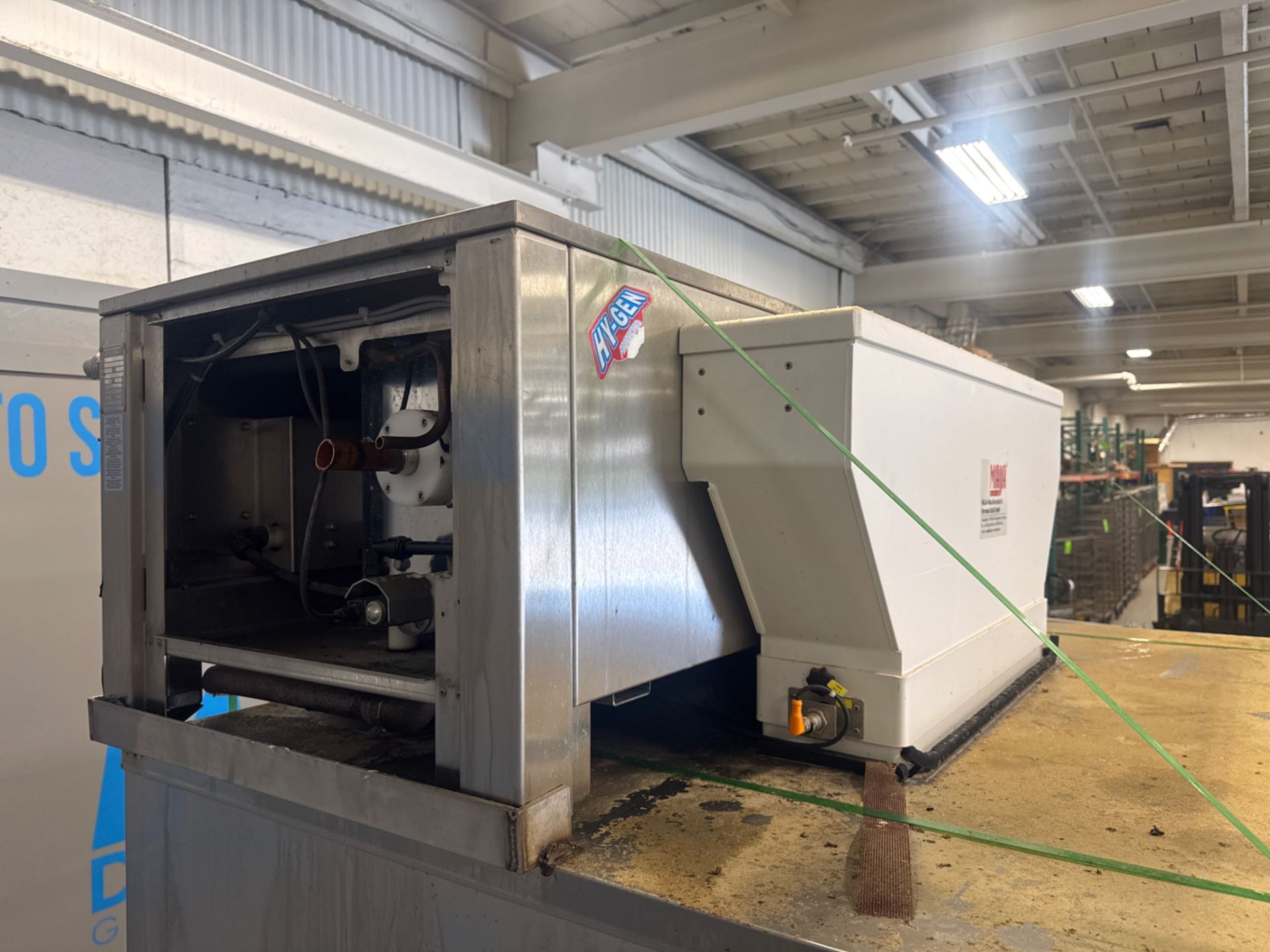 MAJA S/S HIGH CAPACITY FLAKE ICE MACHINE - Image 7 of 9