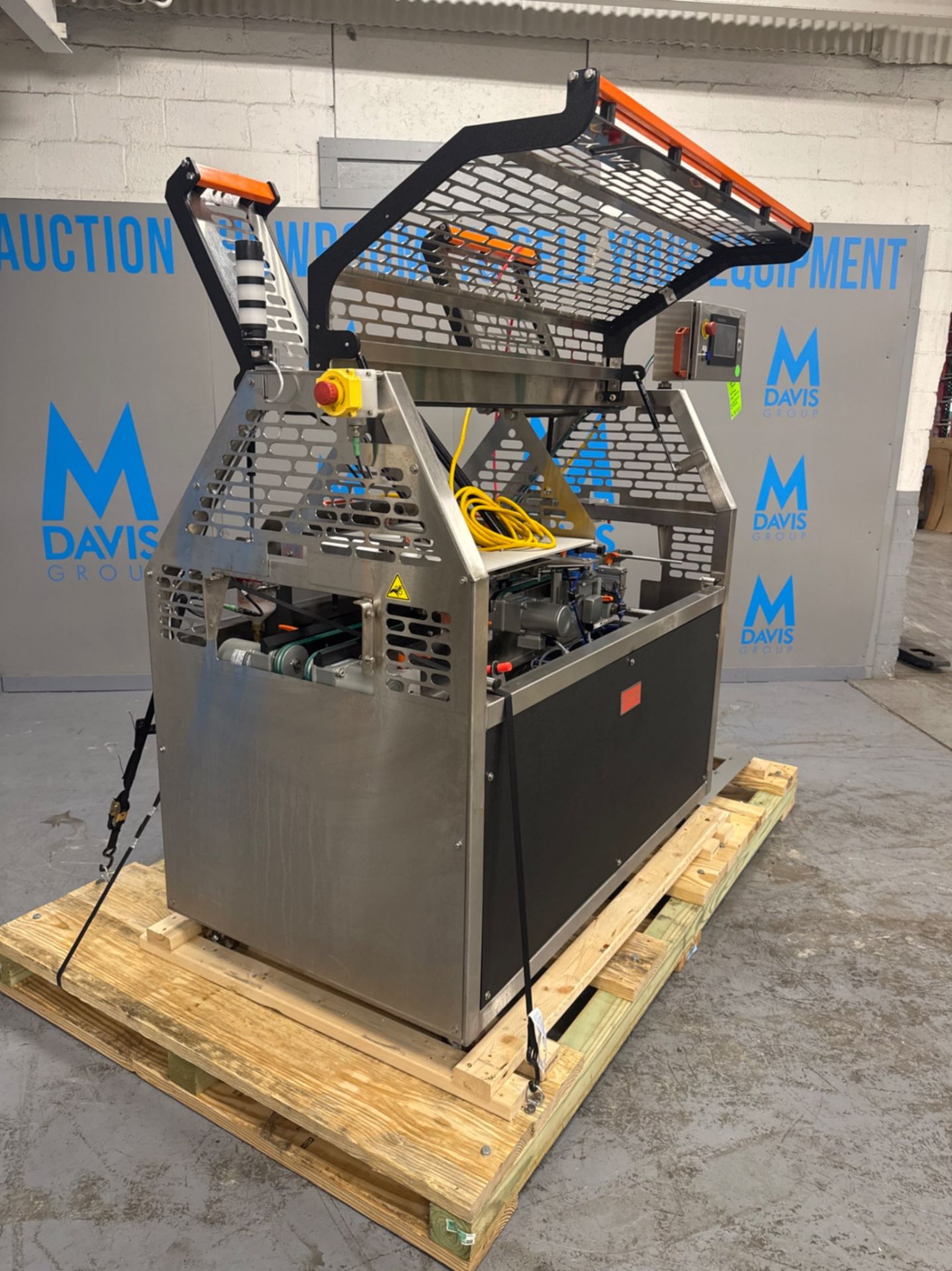 KEYMAC AUTOMATIC TRAY SLEEVER - Image 2 of 9