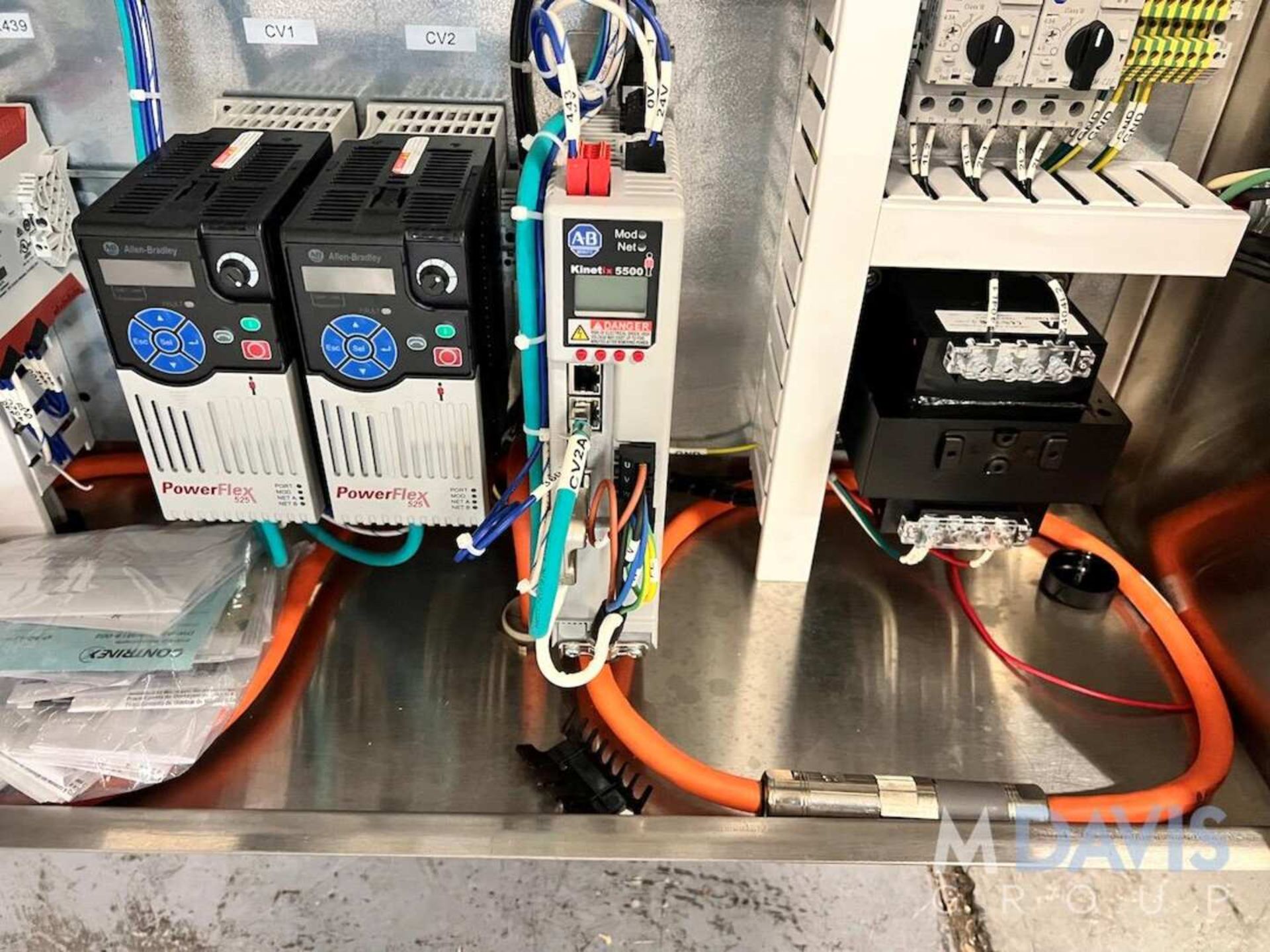 BOSTON CONVEYOR AND AUTOMATION SHUTTLE CONVEYOR, ALLEN BRADLEY SERVO MOTOR, COMPACTLOGIX 5380 PLCE C - Image 23 of 29