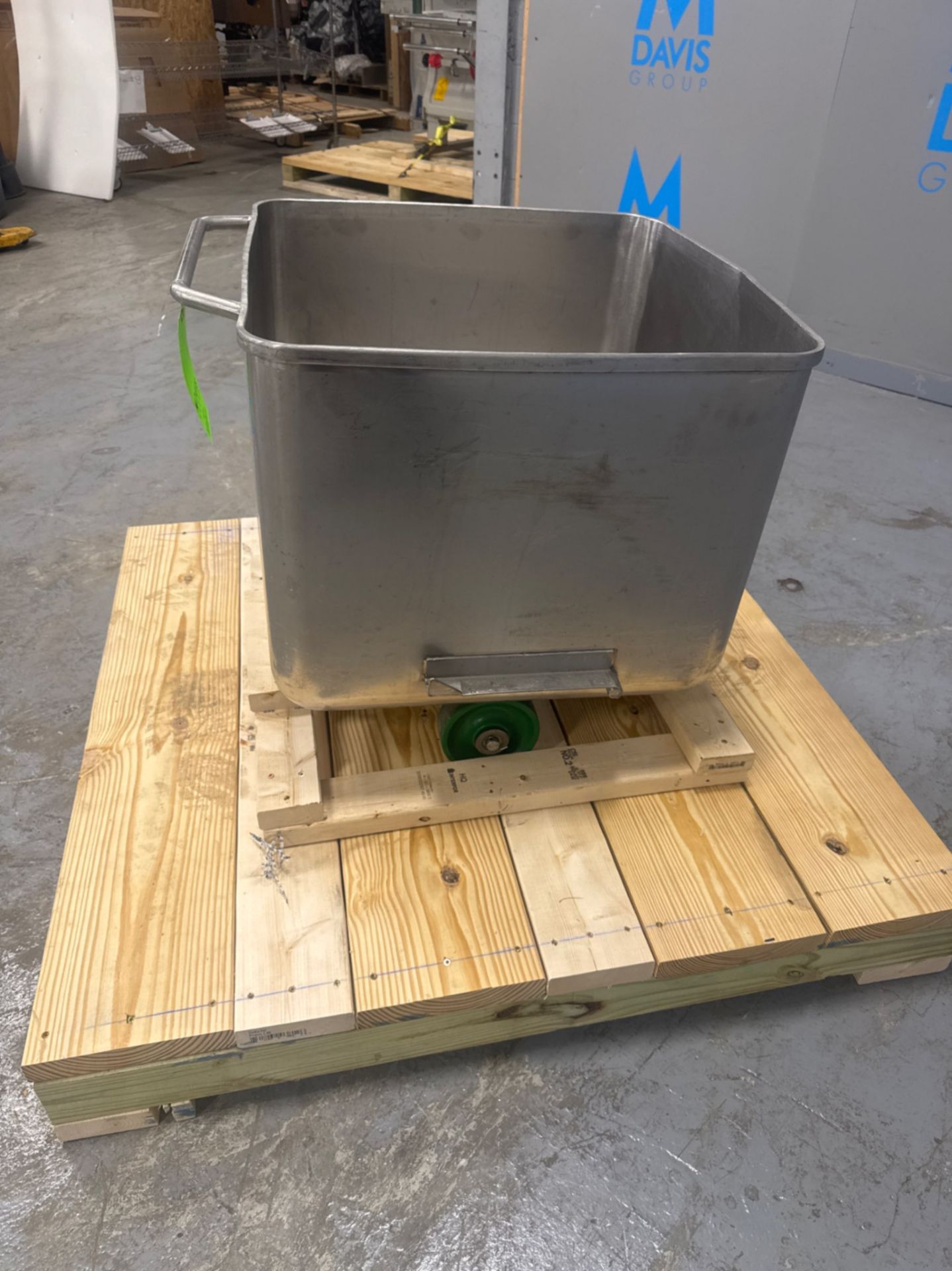 S/S Portable Tote - Image 3 of 5