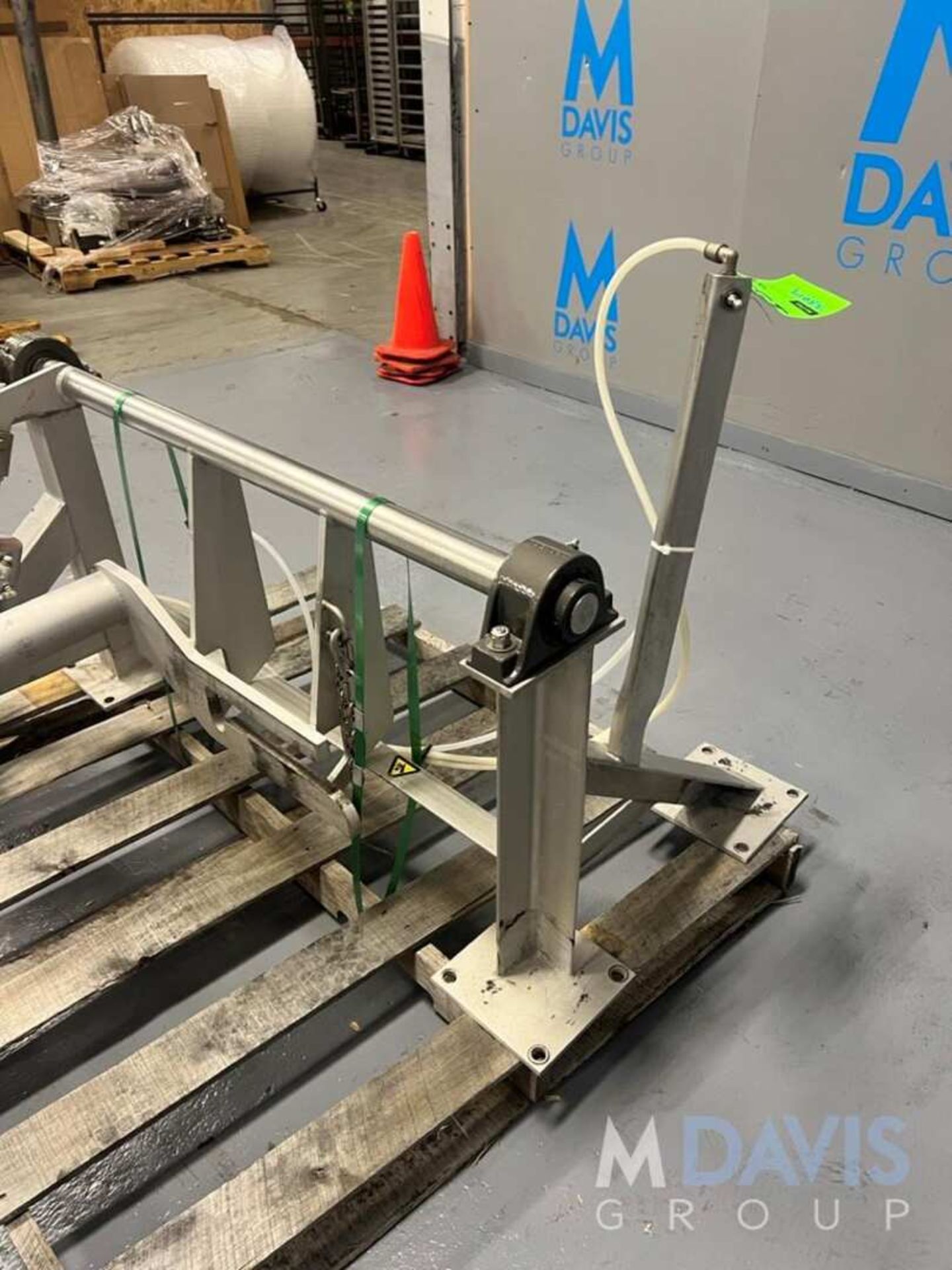 MEPACO BUGGY SANITATION TILTER, MODEL BUGGY SNAITATION TILTER, S/N 6735-12-1, USED FOR CLEANING CART - Image 8 of 9