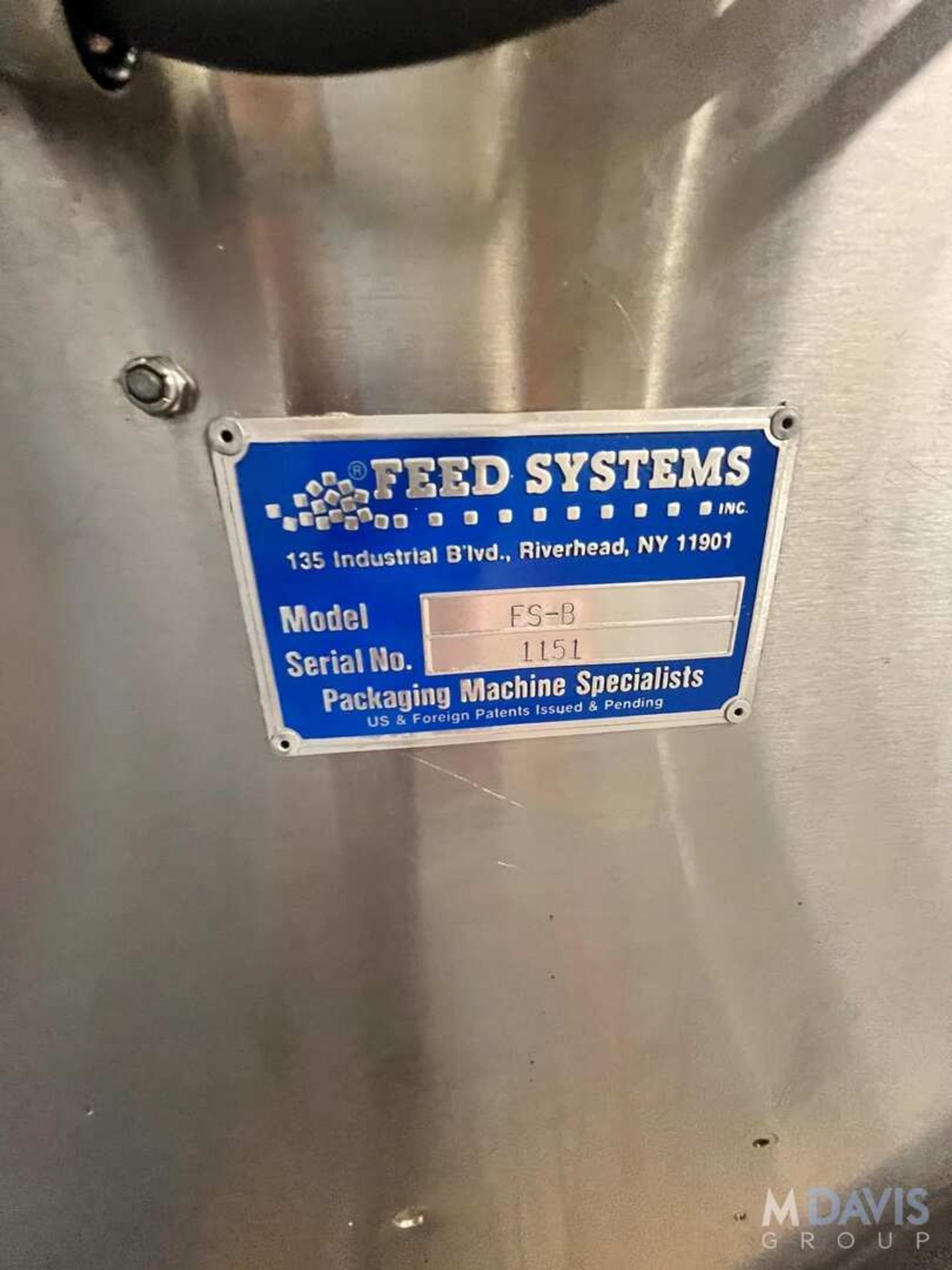 FEED SYSTEMS BOTTLE HOPPER WITH CLEATED ELEVATING CONVEYOR, MODEL FS-B, S/N 1151, APPROX. 20 IN. W X - Image 7 of 10