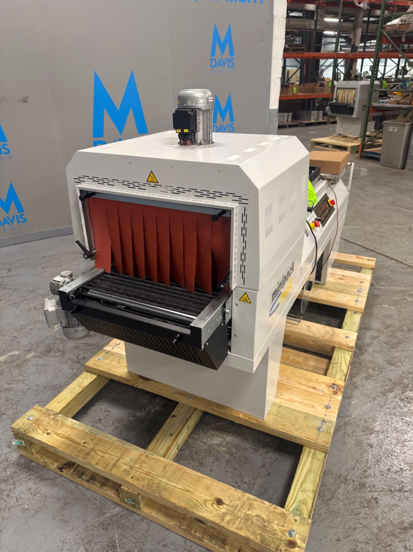 Minipack Media Matic L-Bar Sealer / Shrink Tunnel - Image 2 of 10