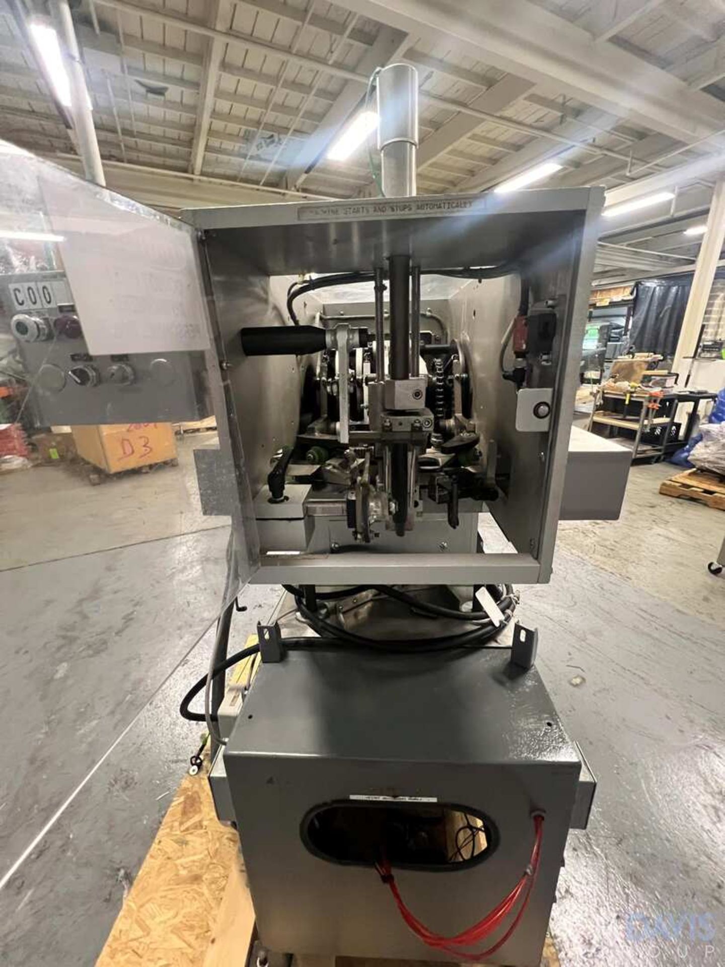 LAKSO COTTONER, MODEL 150, MACHINE NUMBER 189 (INVENTORY # ) (LOCATED @ MDG SHOWROOM - PITTSBURGH, P - Image 4 of 7