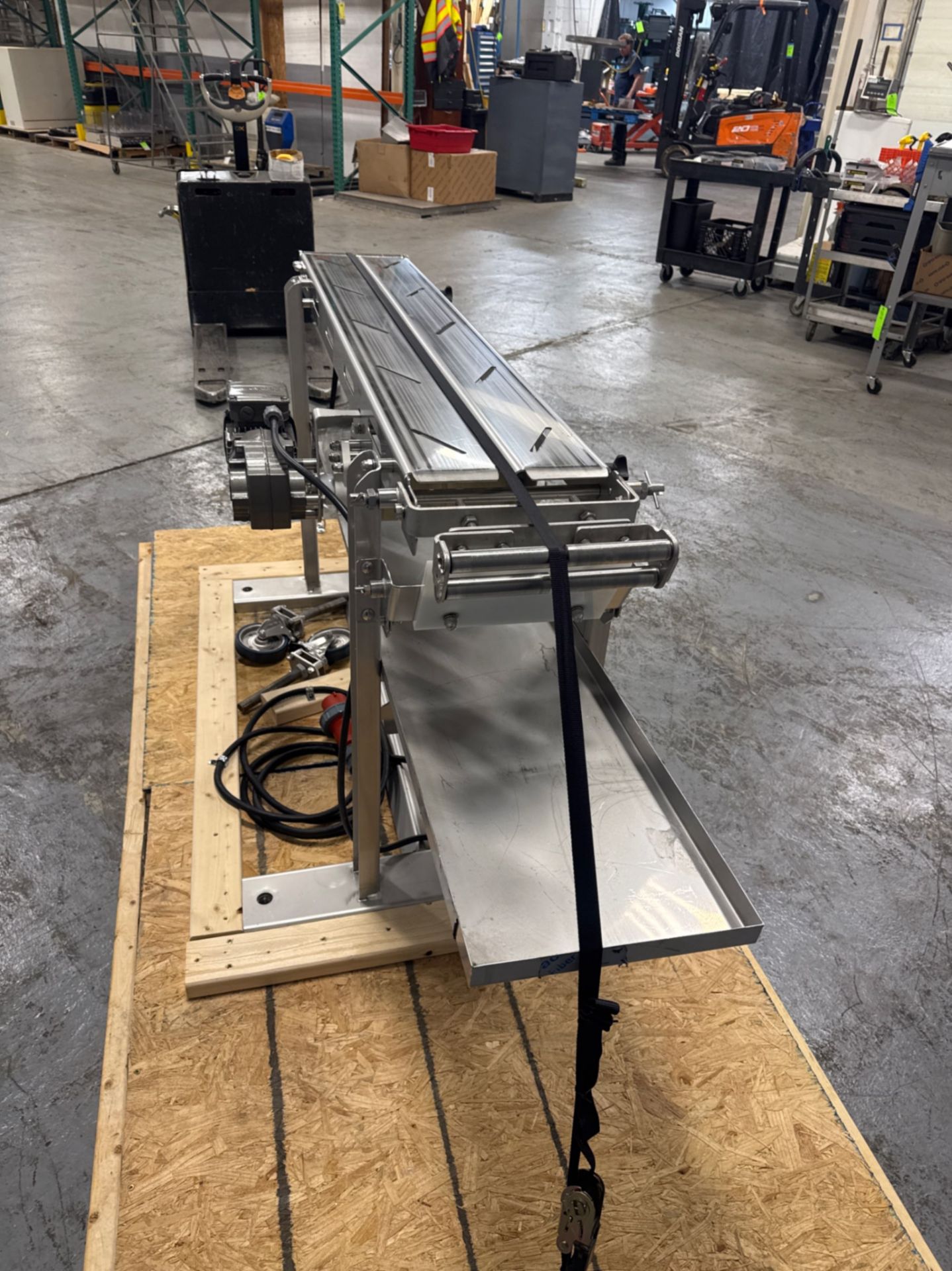 ADE S/S CONVEYOR - Image 6 of 10