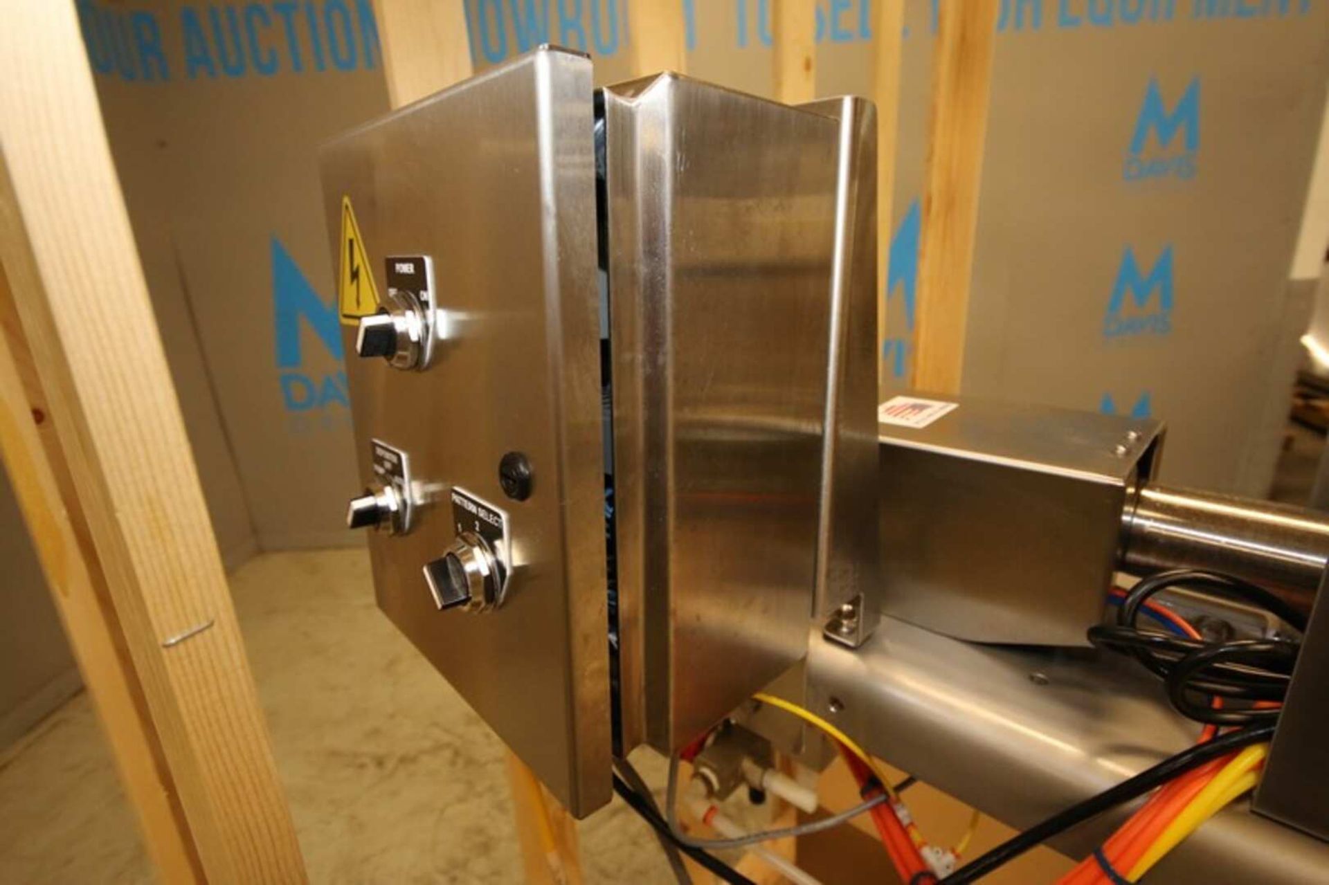 2023 New Hinds Bock S/S Single Piston Filler / - Image 12 of 18