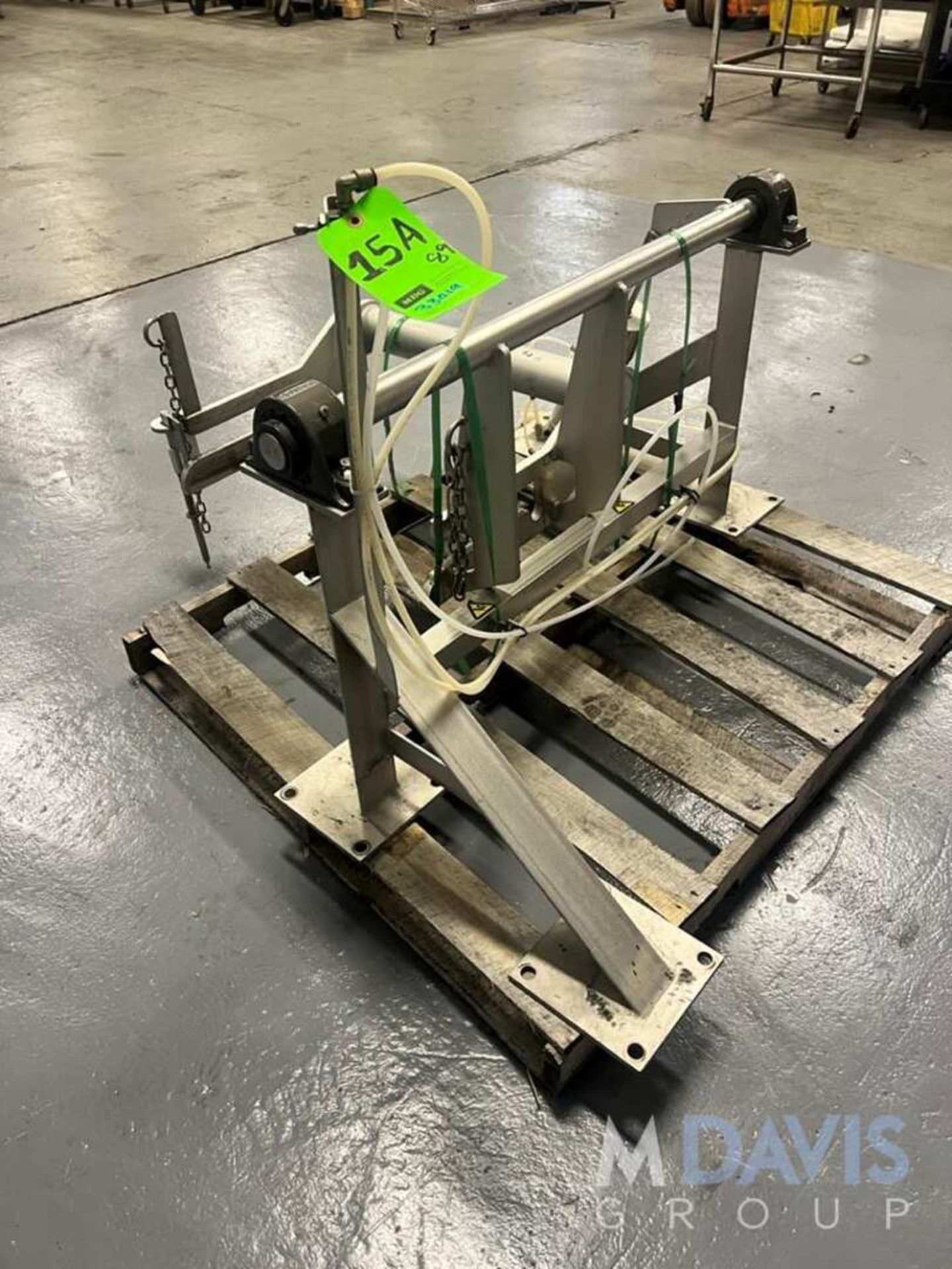 MEPACO BUGGY SANITATION TILTER, MODEL BUGGY SNAITATION TILTER, S/N 6735-12-1, USED FOR CLEANING CART