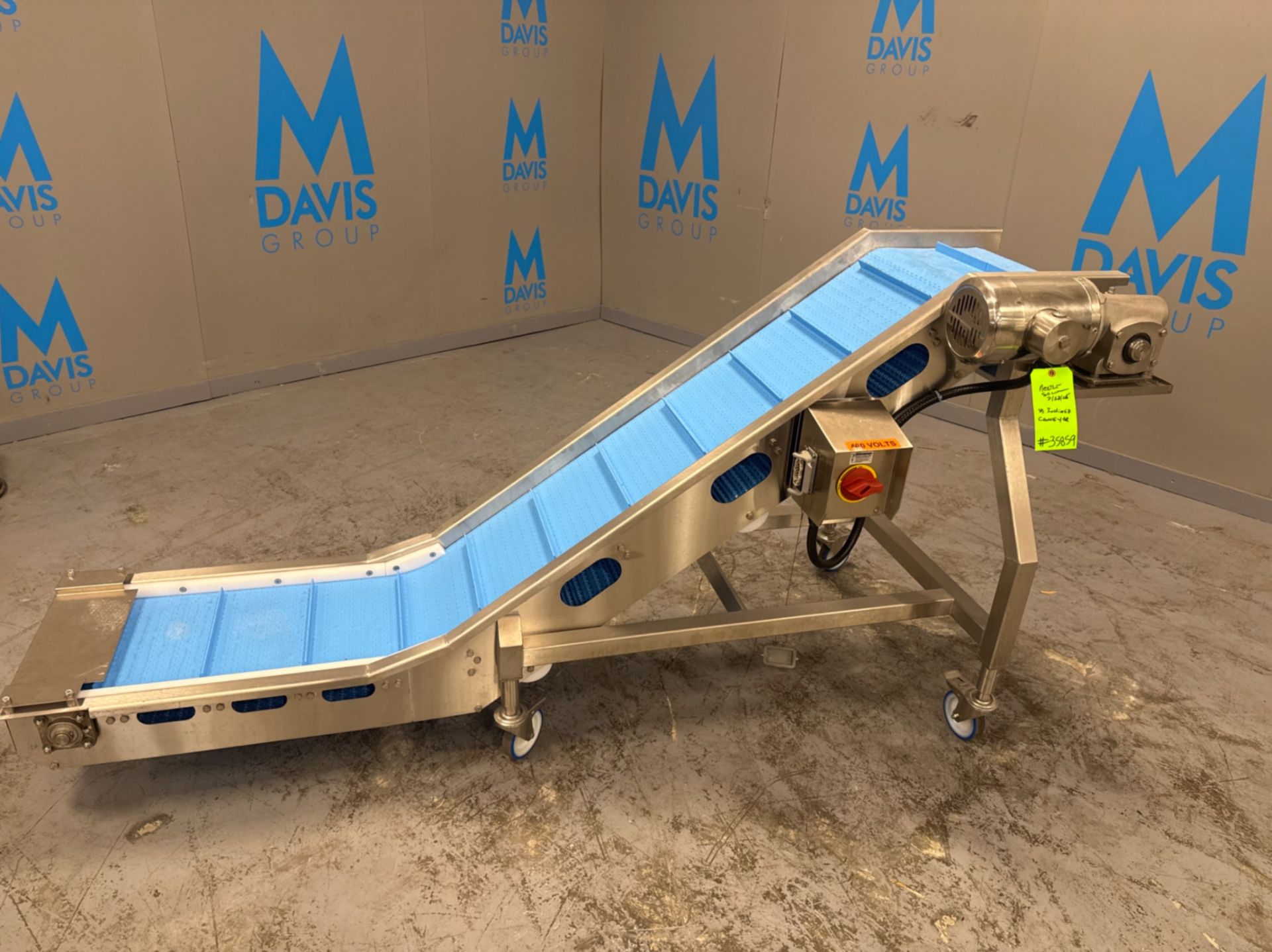 INCLINED S/S CONVEYOR