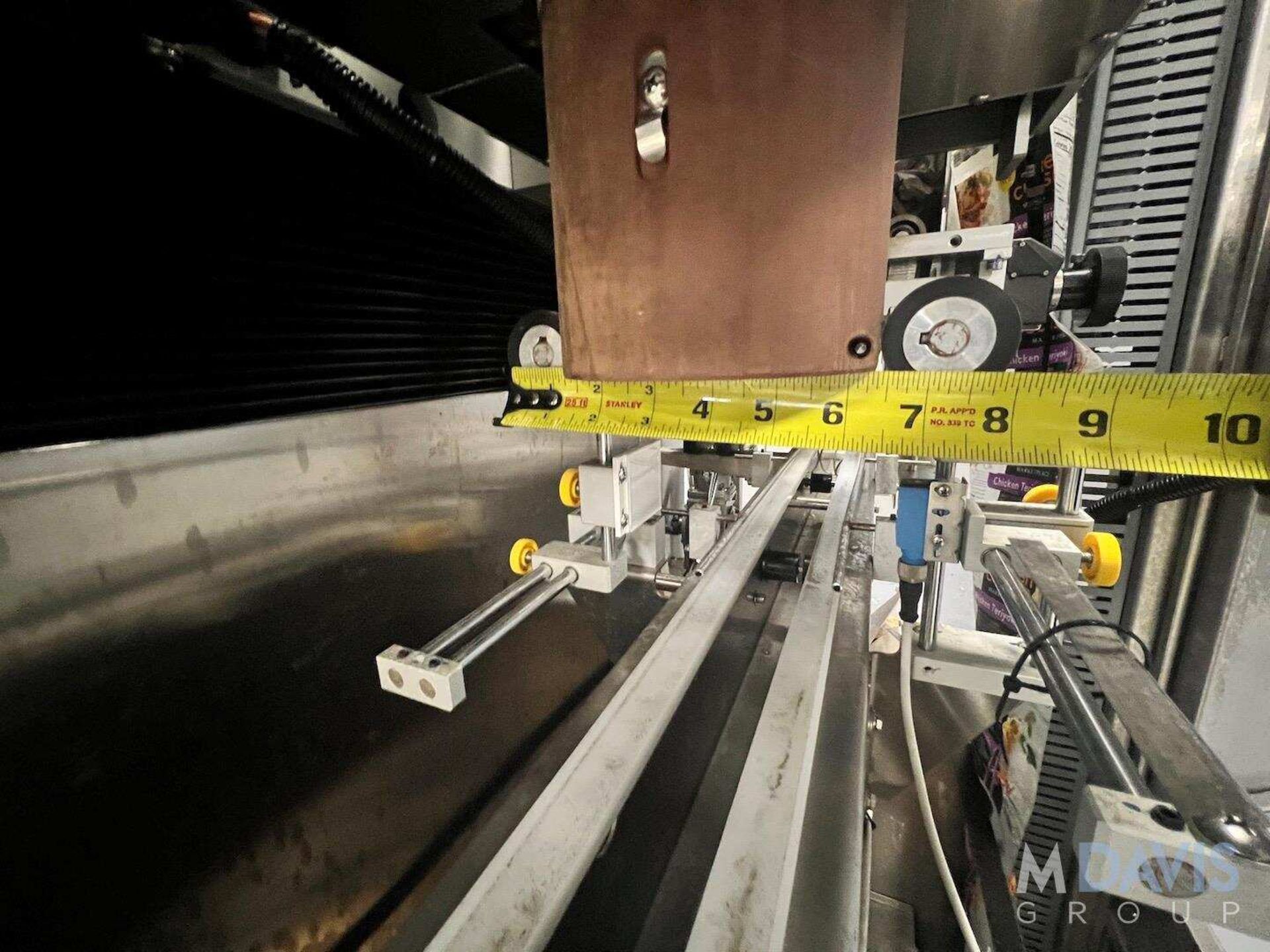 2019 SLEEVE SEALVERTICAL SLEEVE LABELER, MODEL SSL - FS1, S/N 05131910, WITH ALLEMN BRADLEY COMPACTL - Image 2 of 22