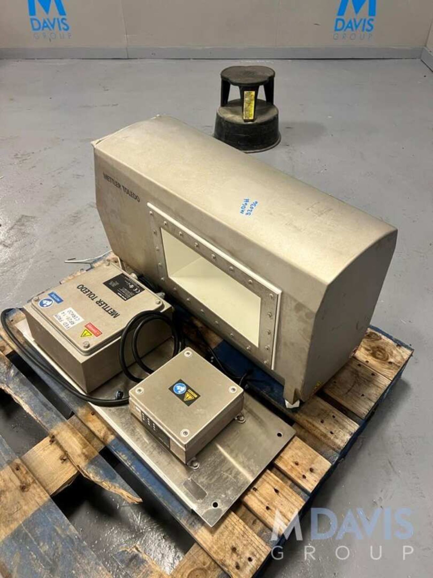 METTLER TOLEDO CONVEYORIZED METAL DETECTOR (INVENTORY # ) (LOCATED @ MDG SHOWROOM - PITTSBURGH, PA - Image 9 of 14