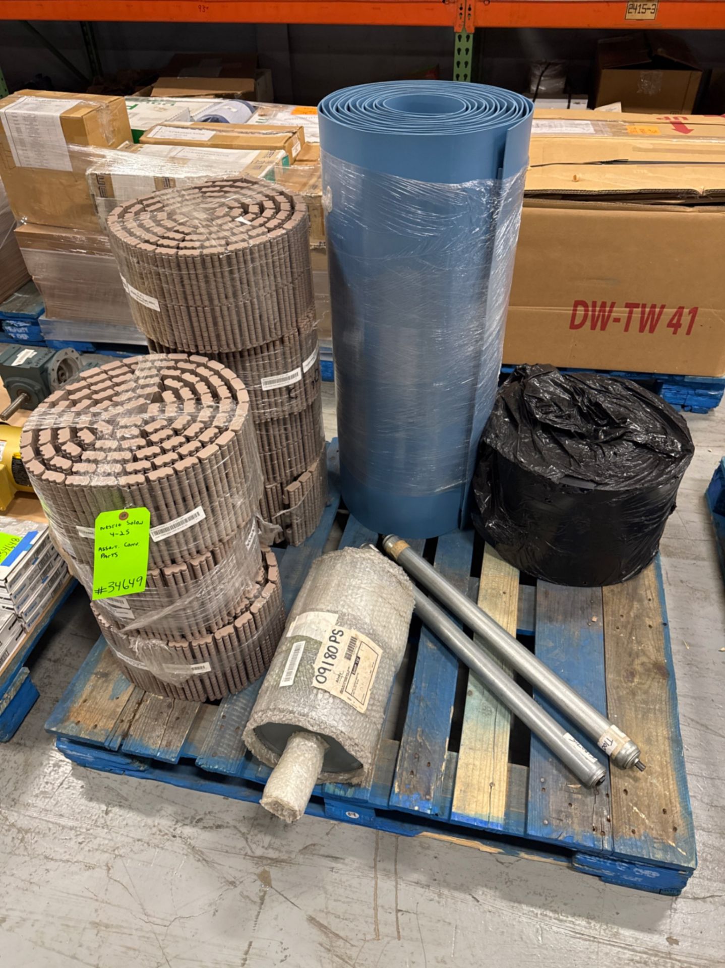 PALLET OF ASSORTED CONVEYOR PARTS