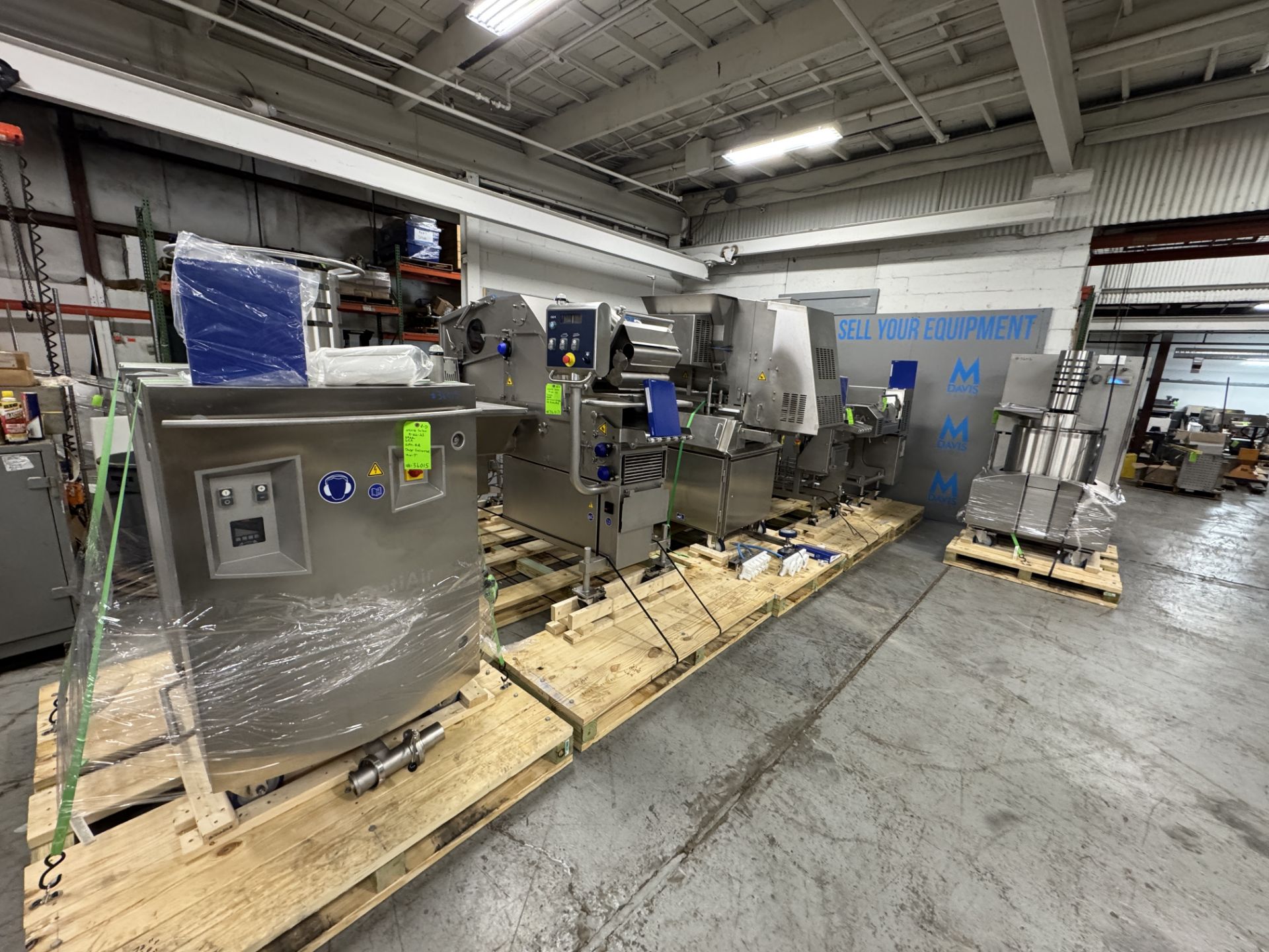 BULK BID FOR LOTS 19A - 24. INCLUDES 2022 GEA MULTIFORMER 400 FLEXIBLE PLATE FORMER, 2022 GEA