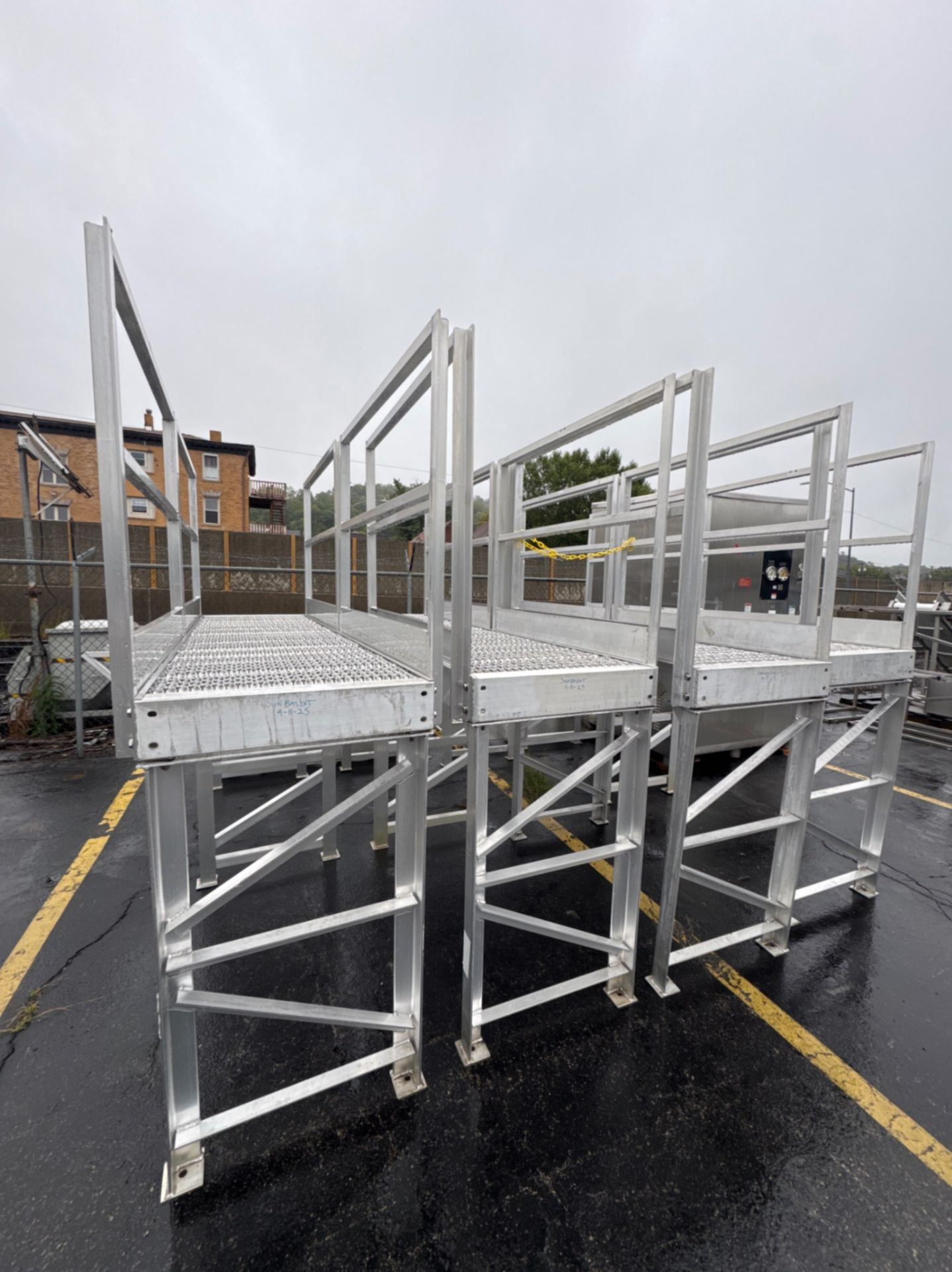 Aluminum Operators Platform - Image 2 of 7