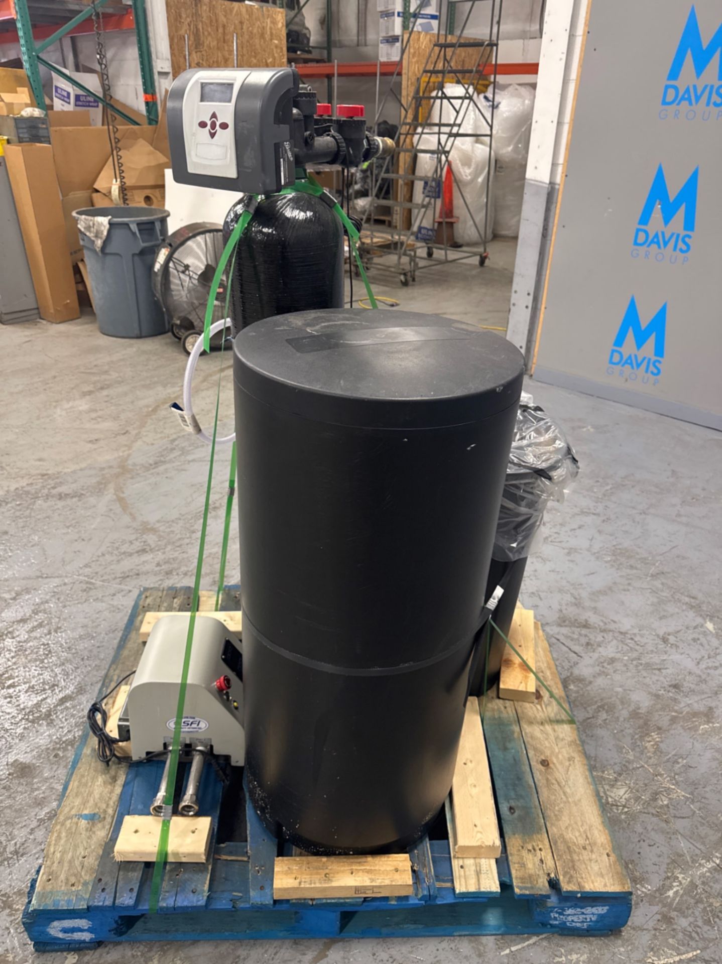 Puritan Water Softening System - Image 4 of 8