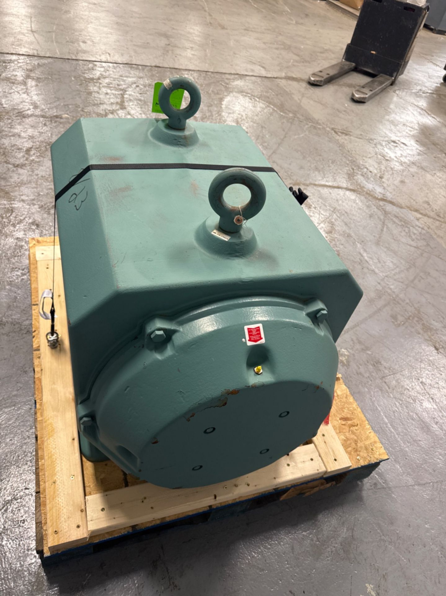 RAM 600 HP AMMONIA COMPRESSOR SPARE MOTOR - Image 3 of 6
