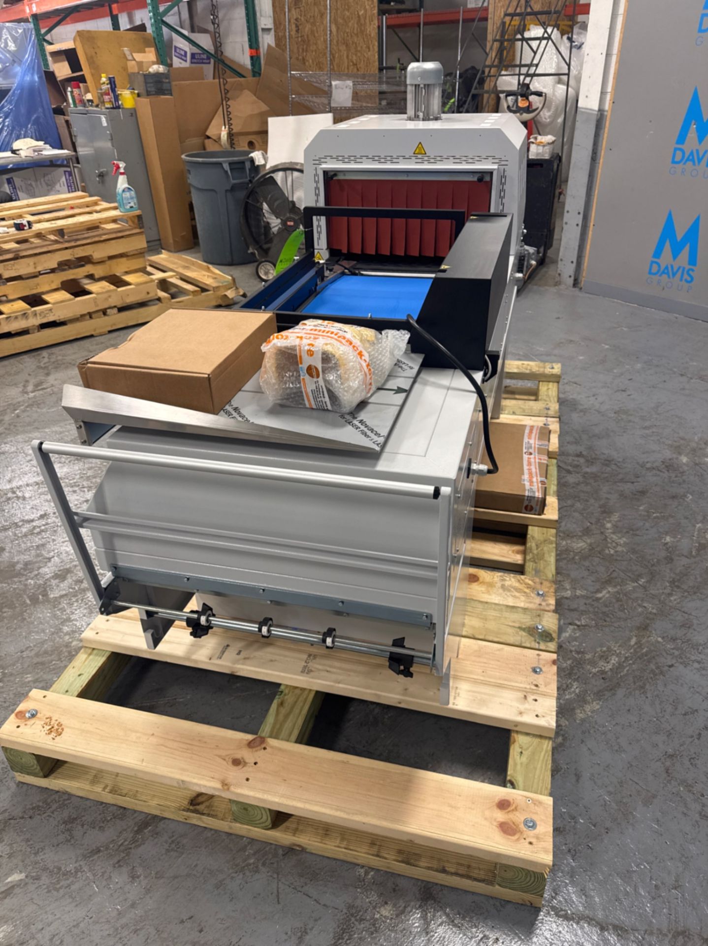 Minipack Media Matic L-Bar Sealer / Shrink Tunnel - Image 4 of 10