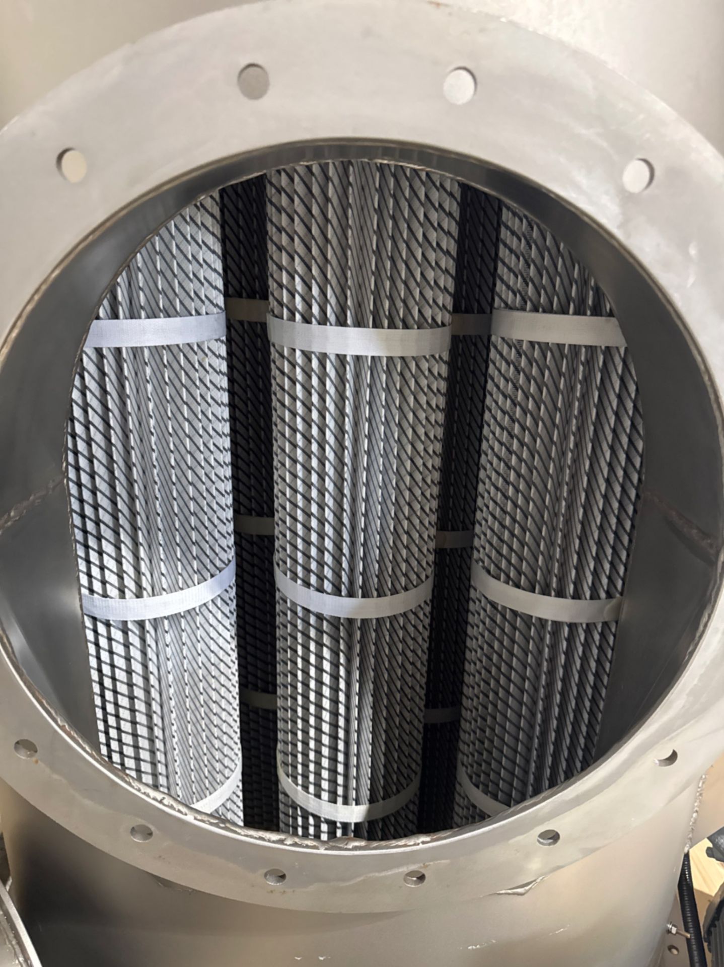 Sweco 46 S/S Deck Sifter with Flexicon Bag Dump Station with Dust Collection System - Image 26 of 29