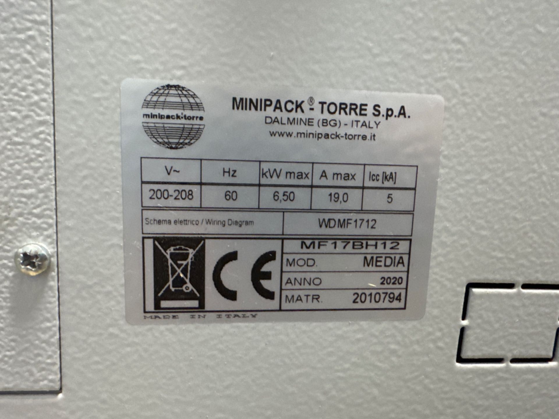 Minipack Media Matic L-Bar Sealer / Shrink Tunnel - Image 10 of 10