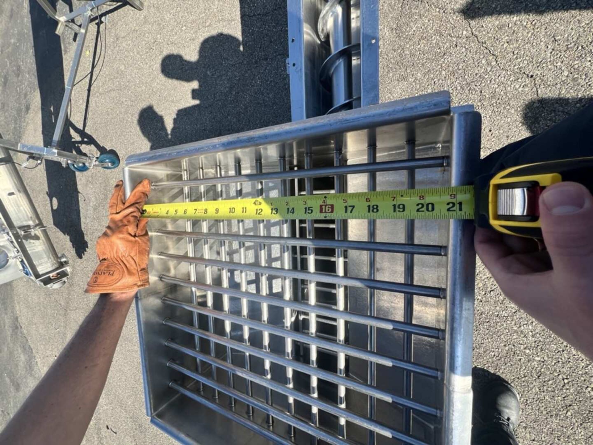 14 FT L PORTABLE INCLINED S/S AUGER CONVEYOR - Image 22 of 27