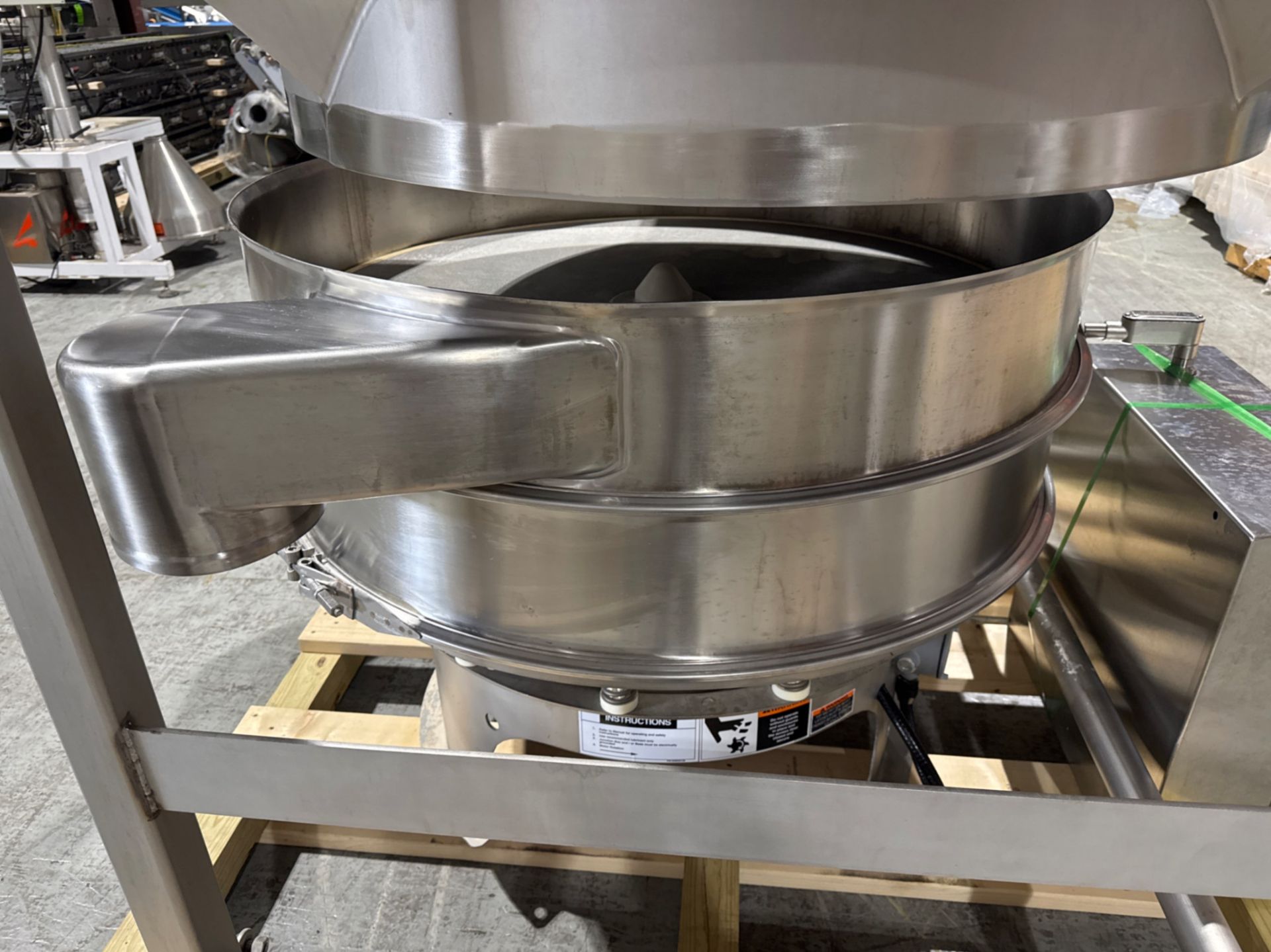 Sweco 46 S/S Deck Sifter with Flexicon Bag Dump Station with Dust Collection System - Image 11 of 29