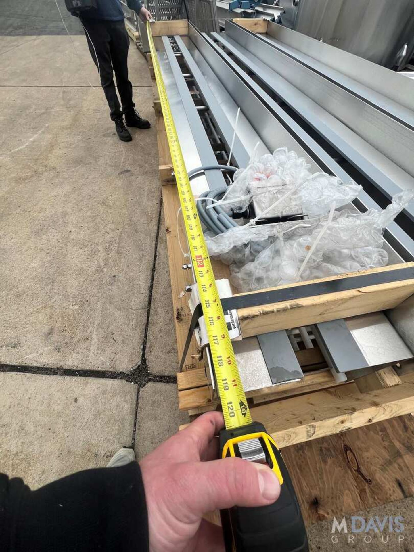 S/S CONVEYOR (INVENTORY # ) (LOCATED @ MDG SHOWROOM - PITTSBURGH, PA) (RIGGING, HANDLING, LOADING - Image 6 of 7
