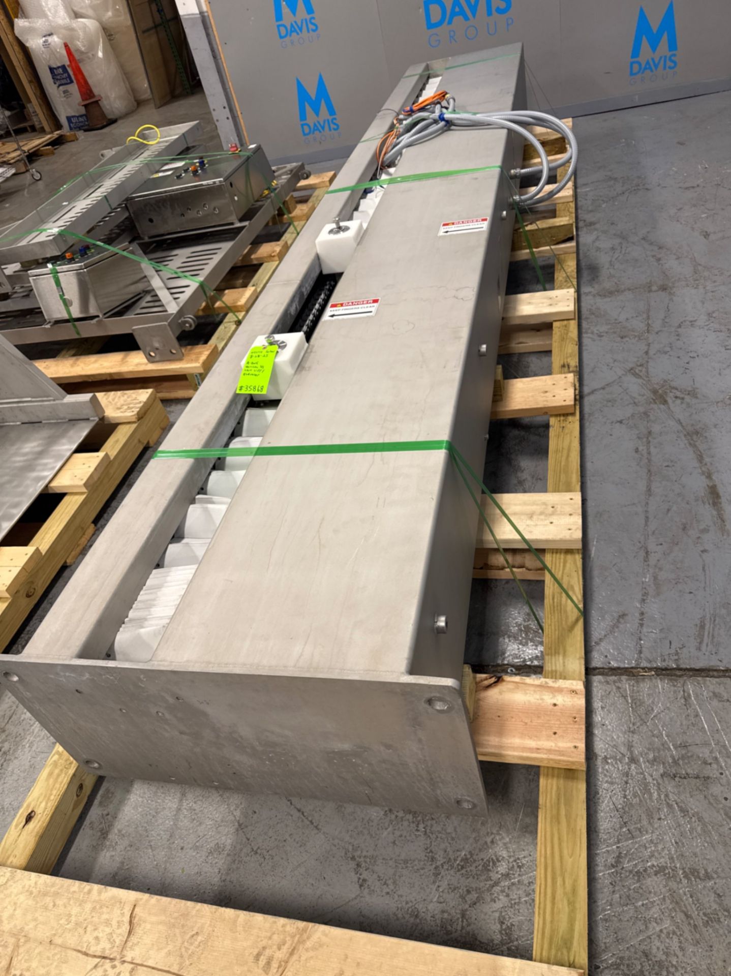 A-ONE VERTICAL S/S CART LIFT / ELEVATOR - Image 2 of 13