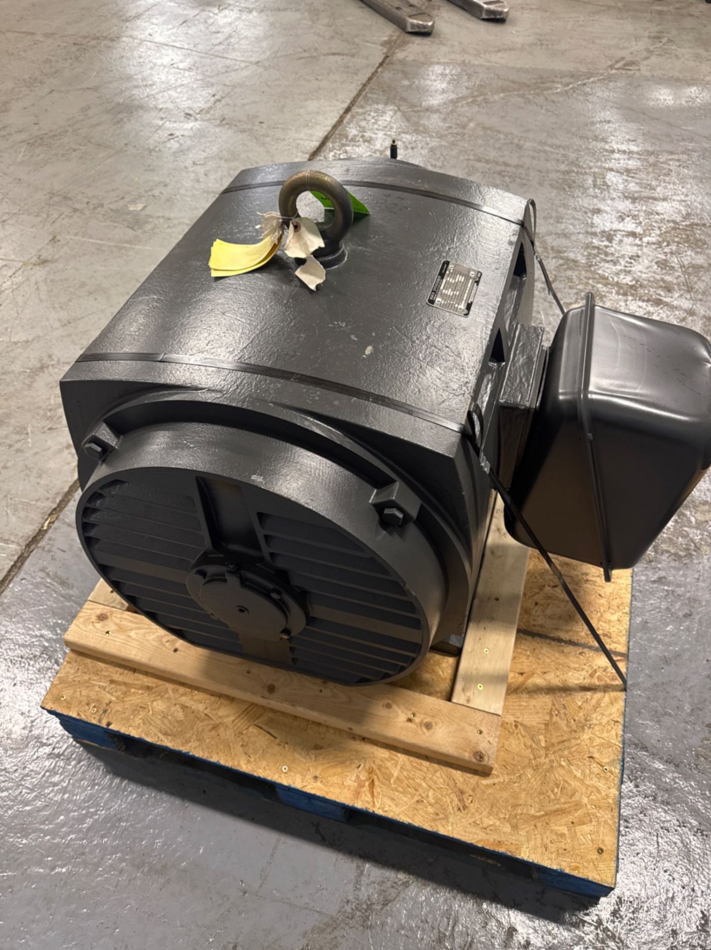 TOSHIBA 500 HP MOTOR - Image 4 of 6