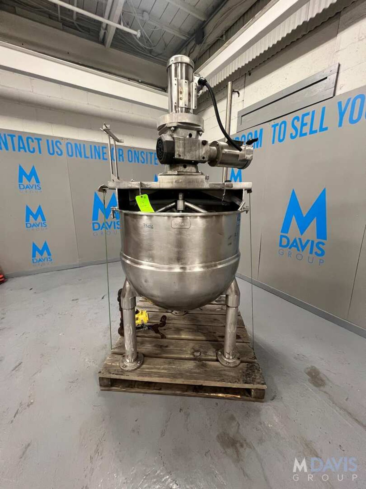 GROEN S/S DUAL MOTION JACKETED KETTLE, SWEEP SCRAPE AGITATION AND PROP STYLE AGITATION (INVENTORY # - Image 2 of 27