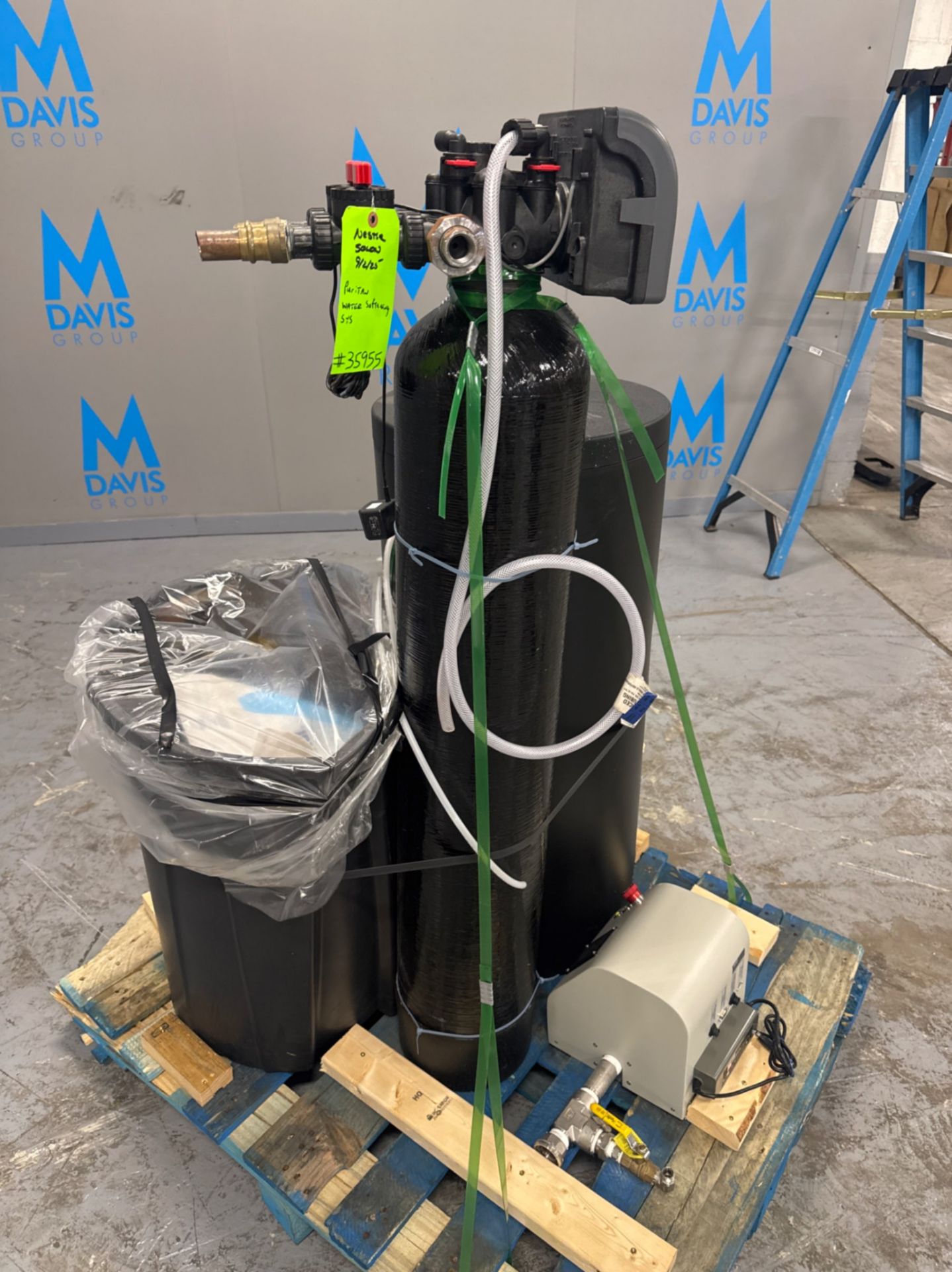 Puritan Water Softening System - Image 2 of 8