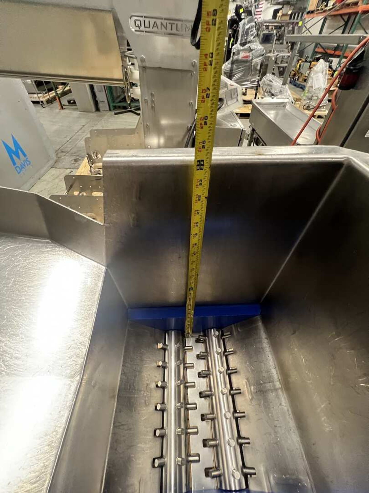 FORE-FRONT MECHANICAL PRODUCT HOPPER WITH AGITATOR - Image 8 of 15