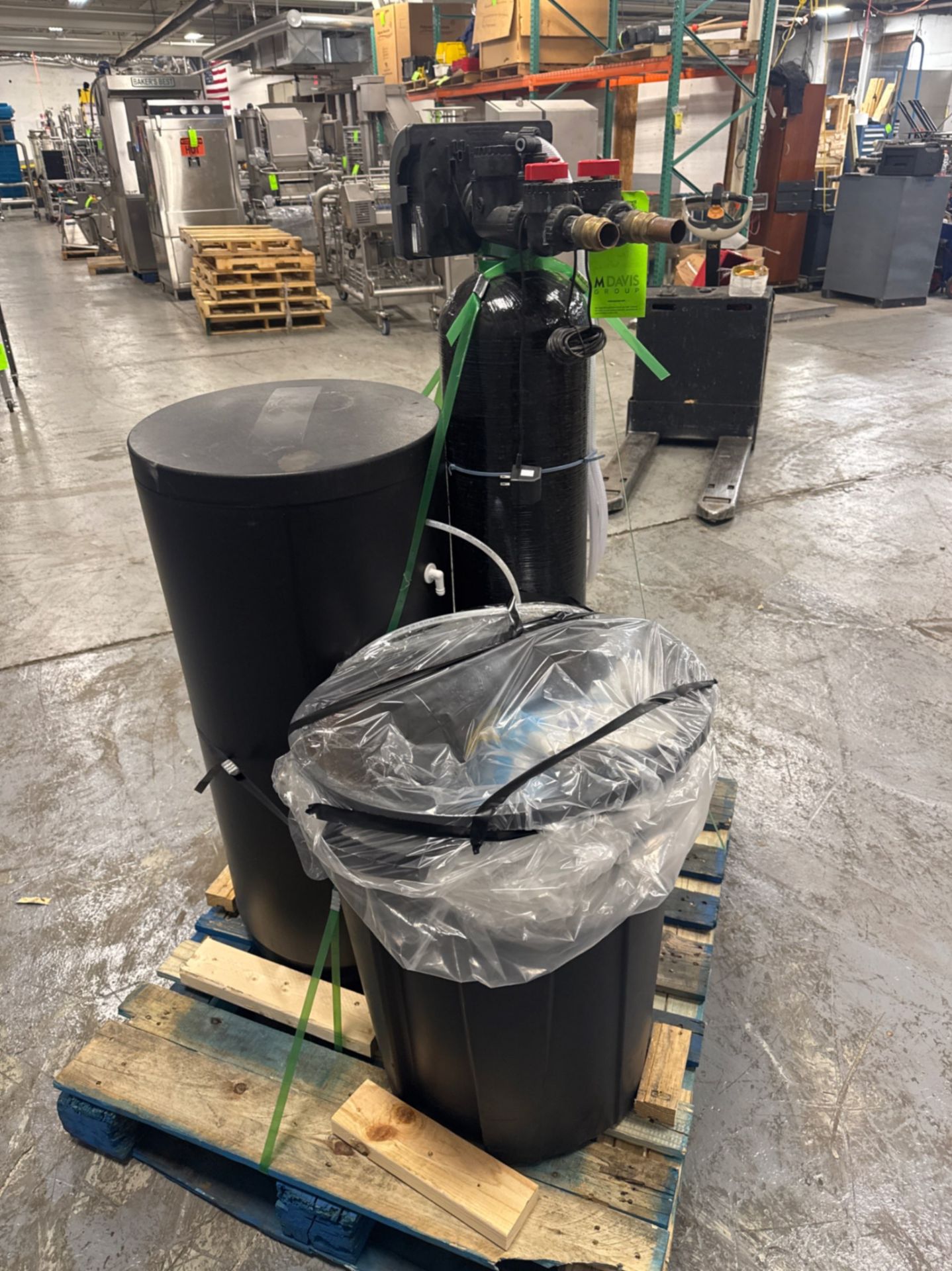 Puritan Water Softening System - Image 3 of 8