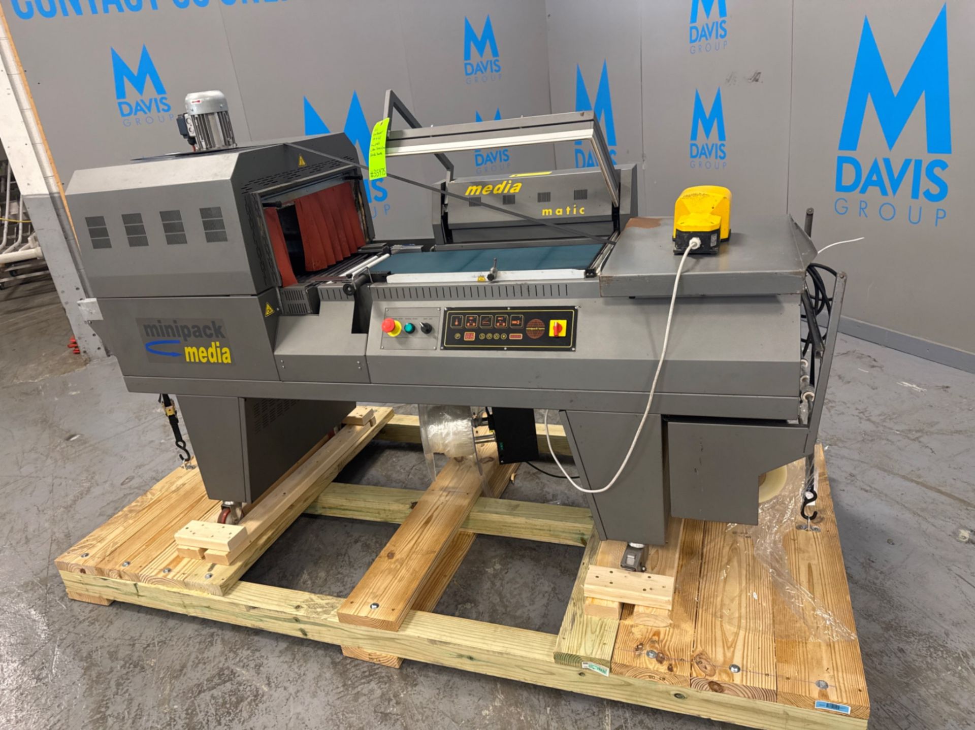 Minipack Media Matic L-Bar Sealer / Shrink Tunnel - Image 5 of 10