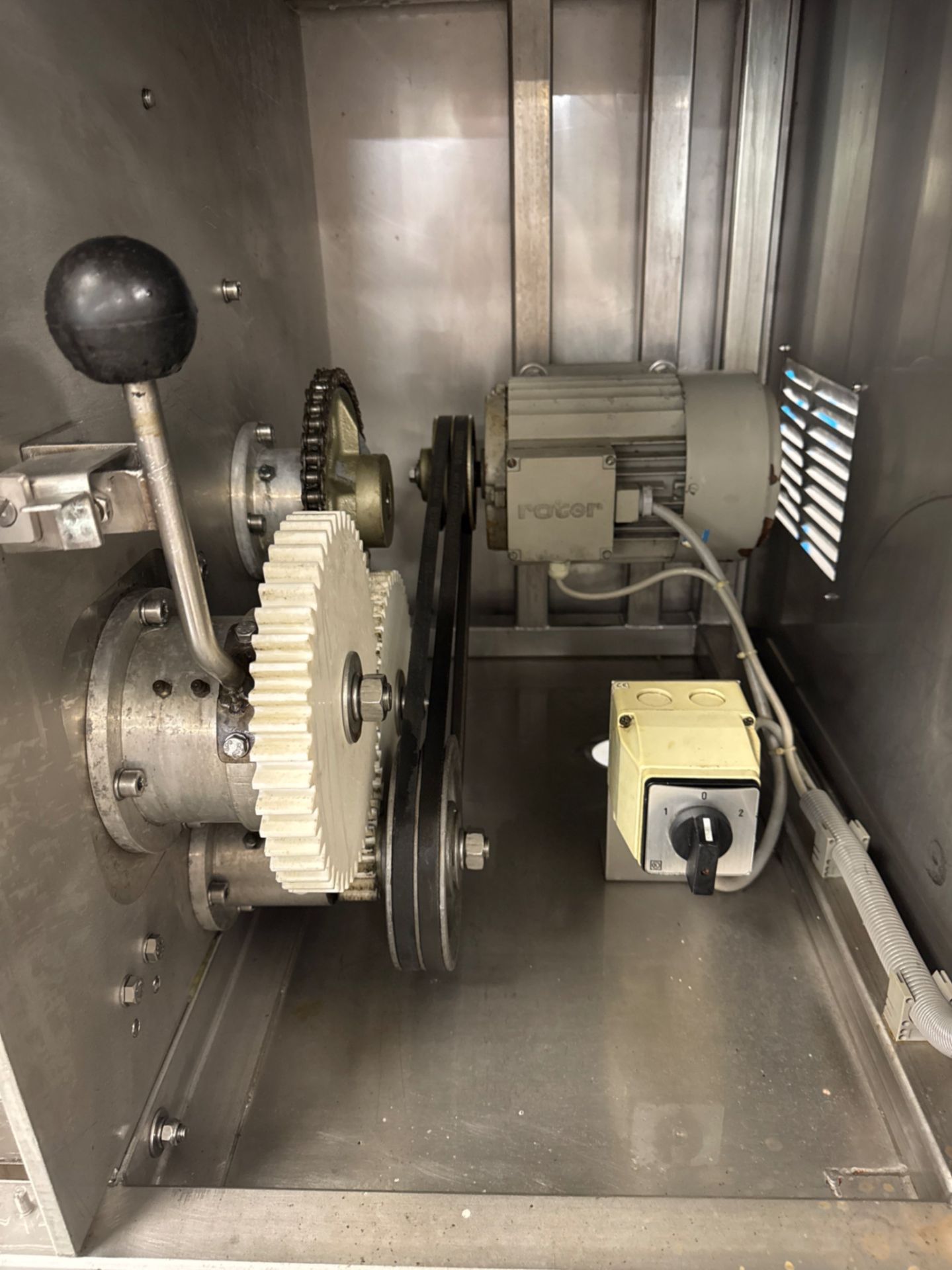 EILLERT VEGETABLE & FRUIT DICER - Image 6 of 9