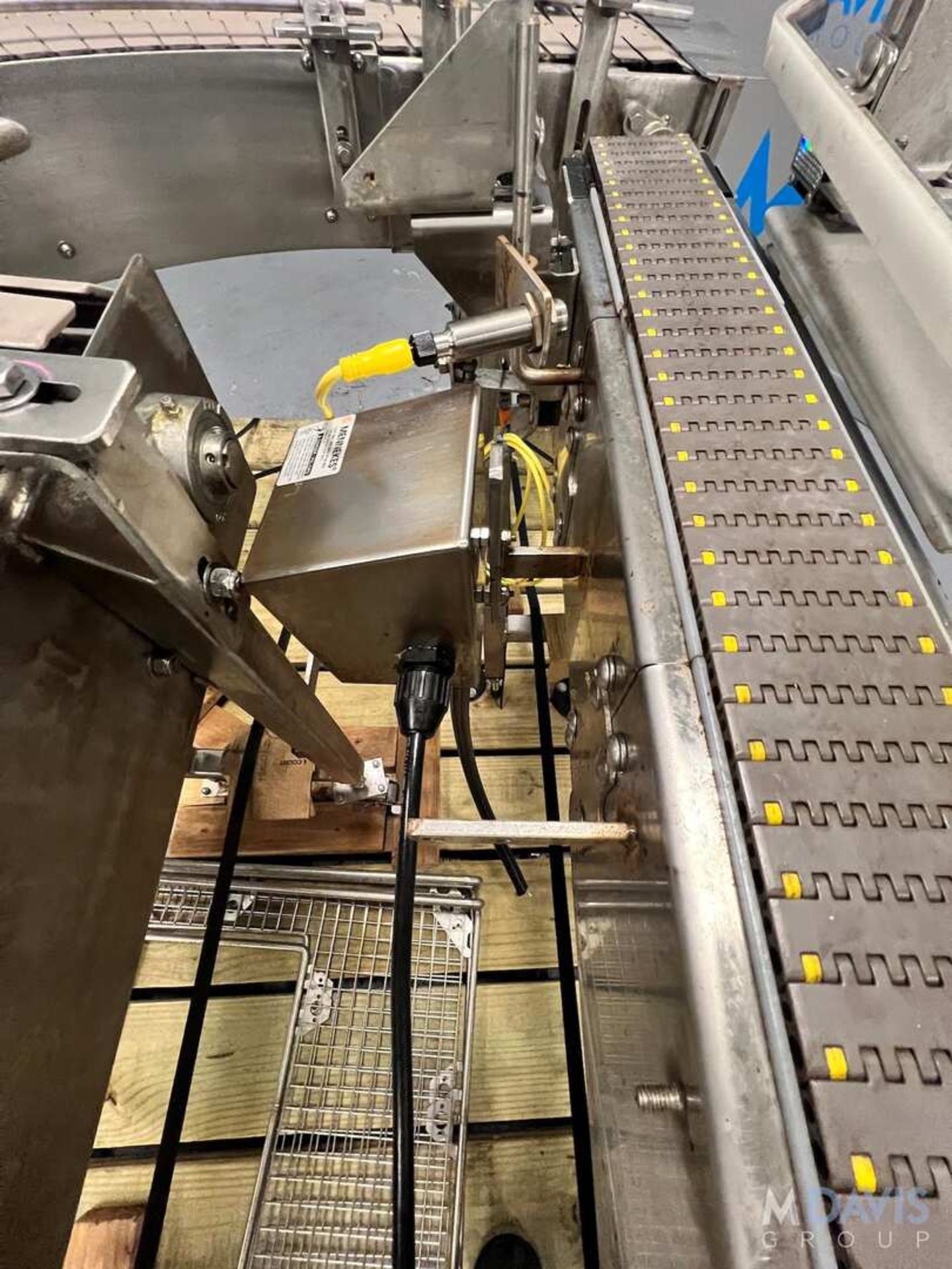 (3) SECTIONS OF CONVEYOR (2) STRAIGHT AND (1) 90 DEGREE, 90 DEGREE APPROX. 90 IN. LX 8 IN. W, STRAI - Image 2 of 25