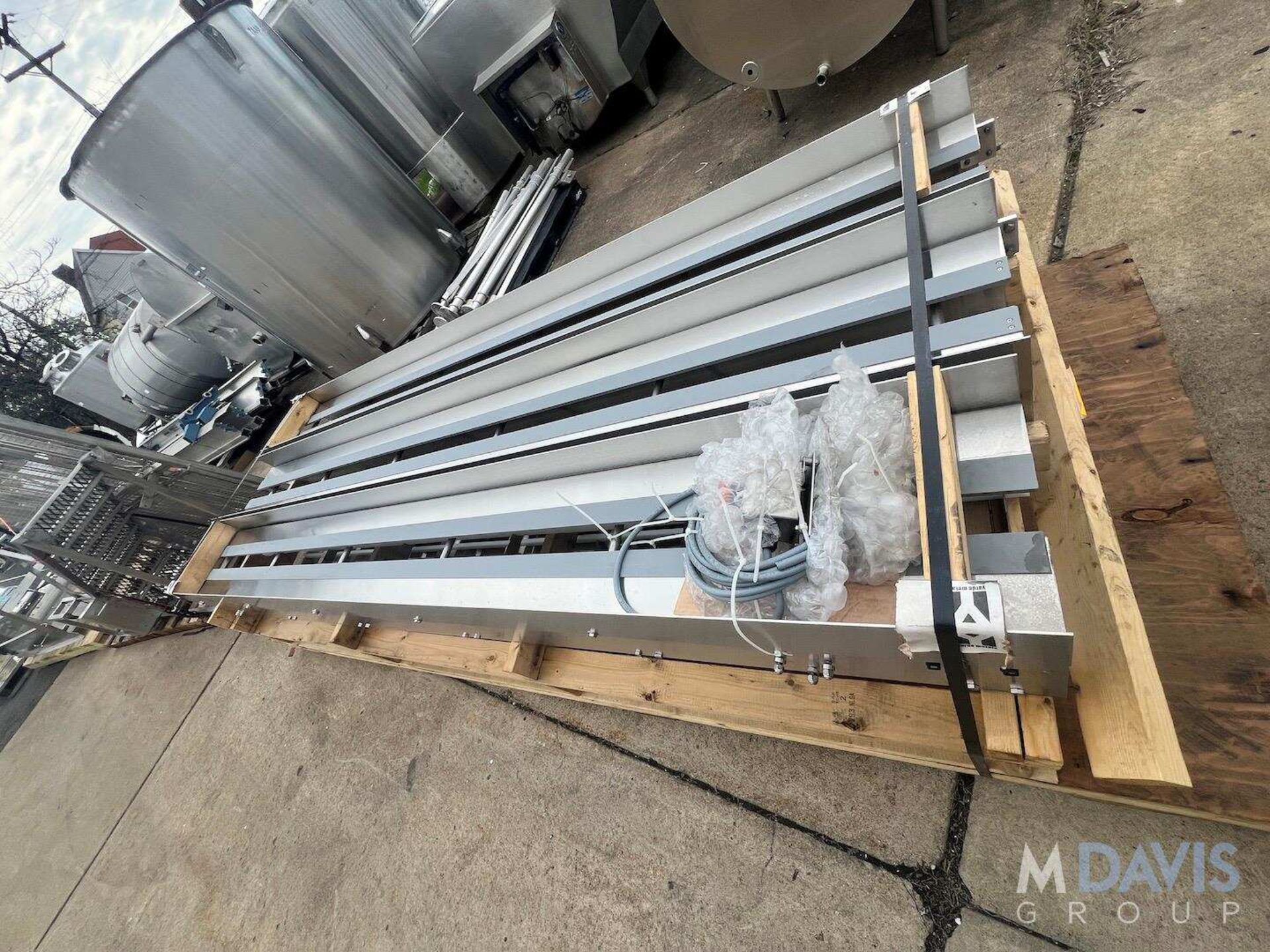 S/S CONVEYOR (INVENTORY # ) (LOCATED @ MDG SHOWROOM - PITTSBURGH, PA) (RIGGING, HANDLING, LOADING - Image 4 of 7